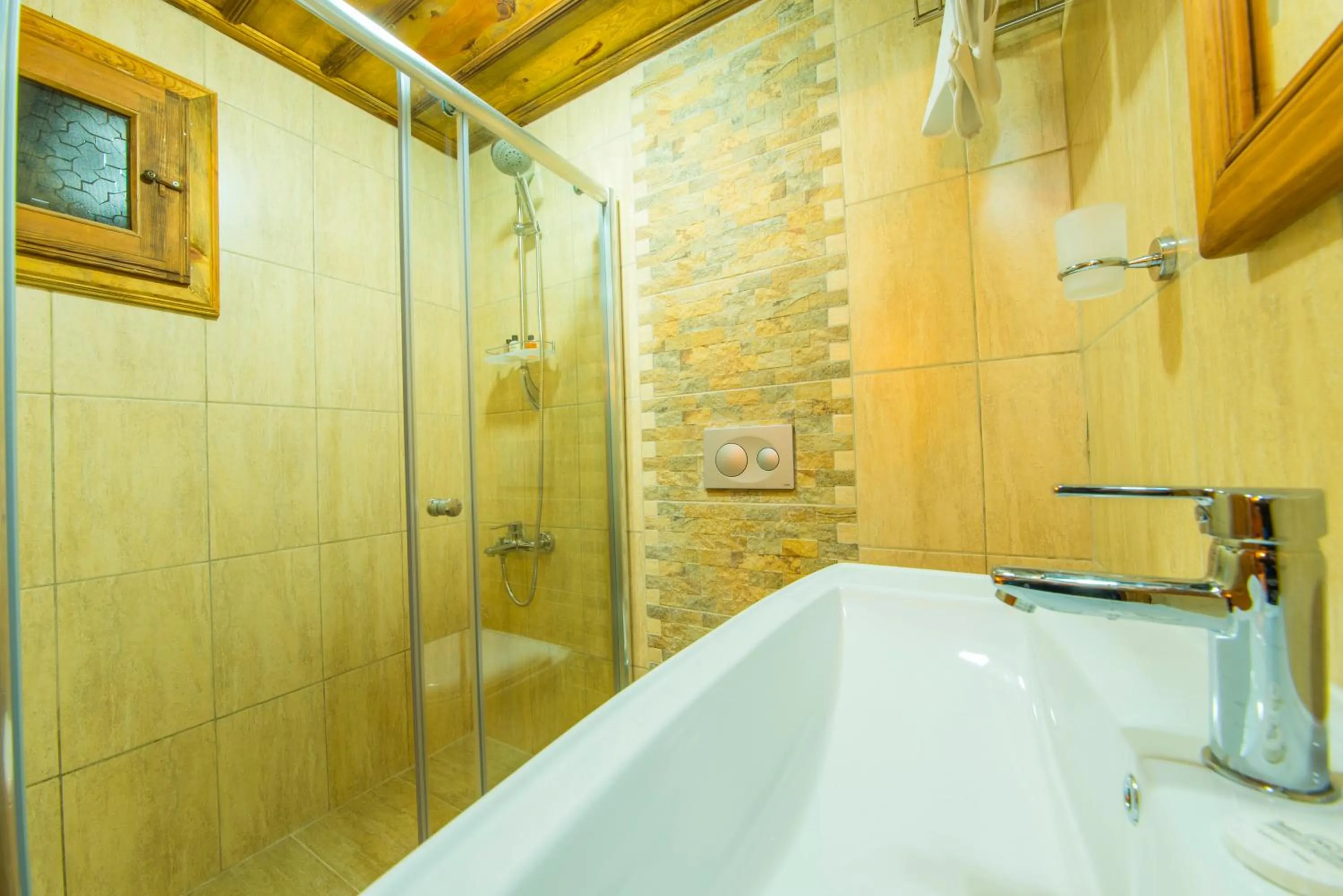 Bathroom in Akbulut Konak