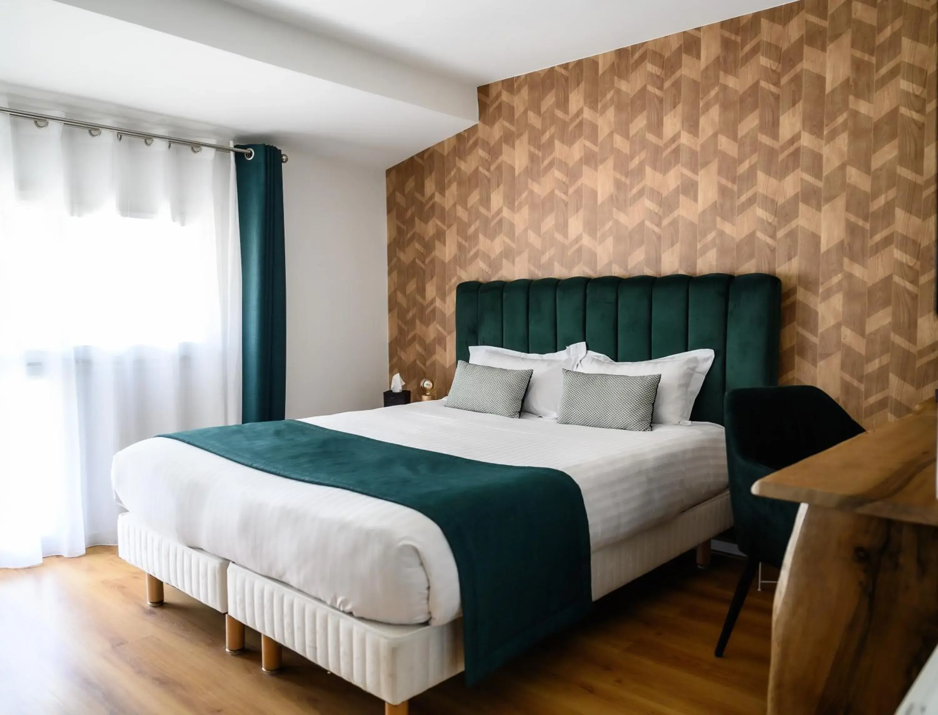 Double Room with Garden View in Pey La Tour - Logis Hôtels & Restaurant Double Room with Garden View in Pey La Tour - Logis Hôtels & Restaurant