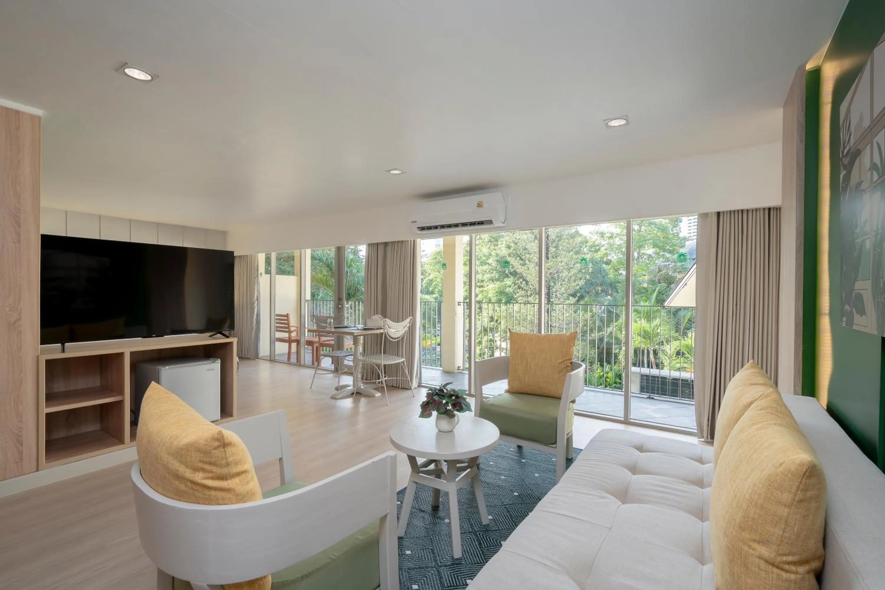 The Green Park Resort