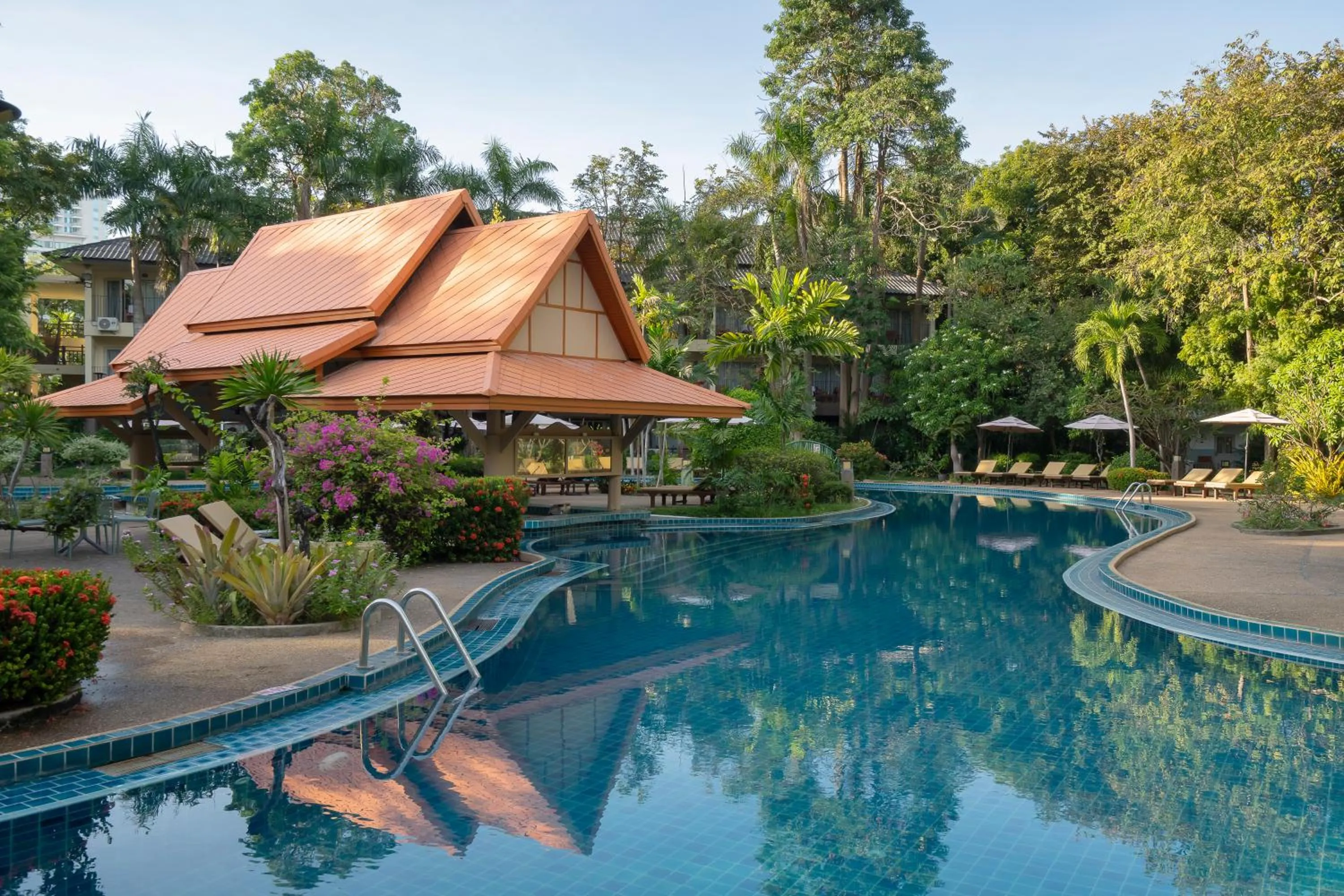 Swimming pool in The Green Park Resort