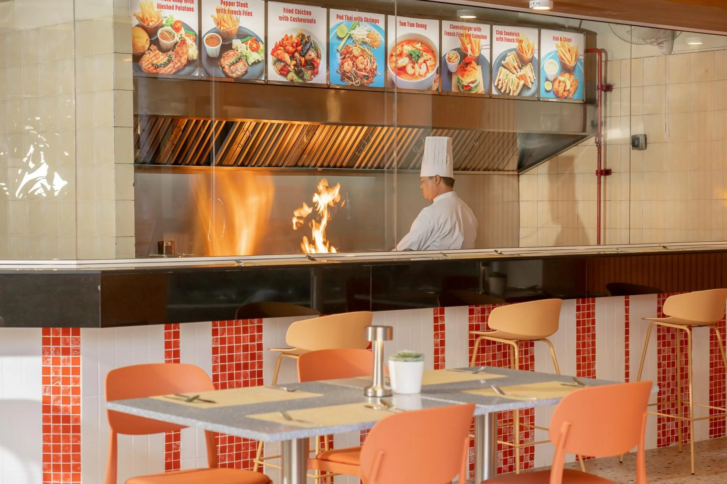 Restaurant/places to eat in Sunshine Hotel & Residences