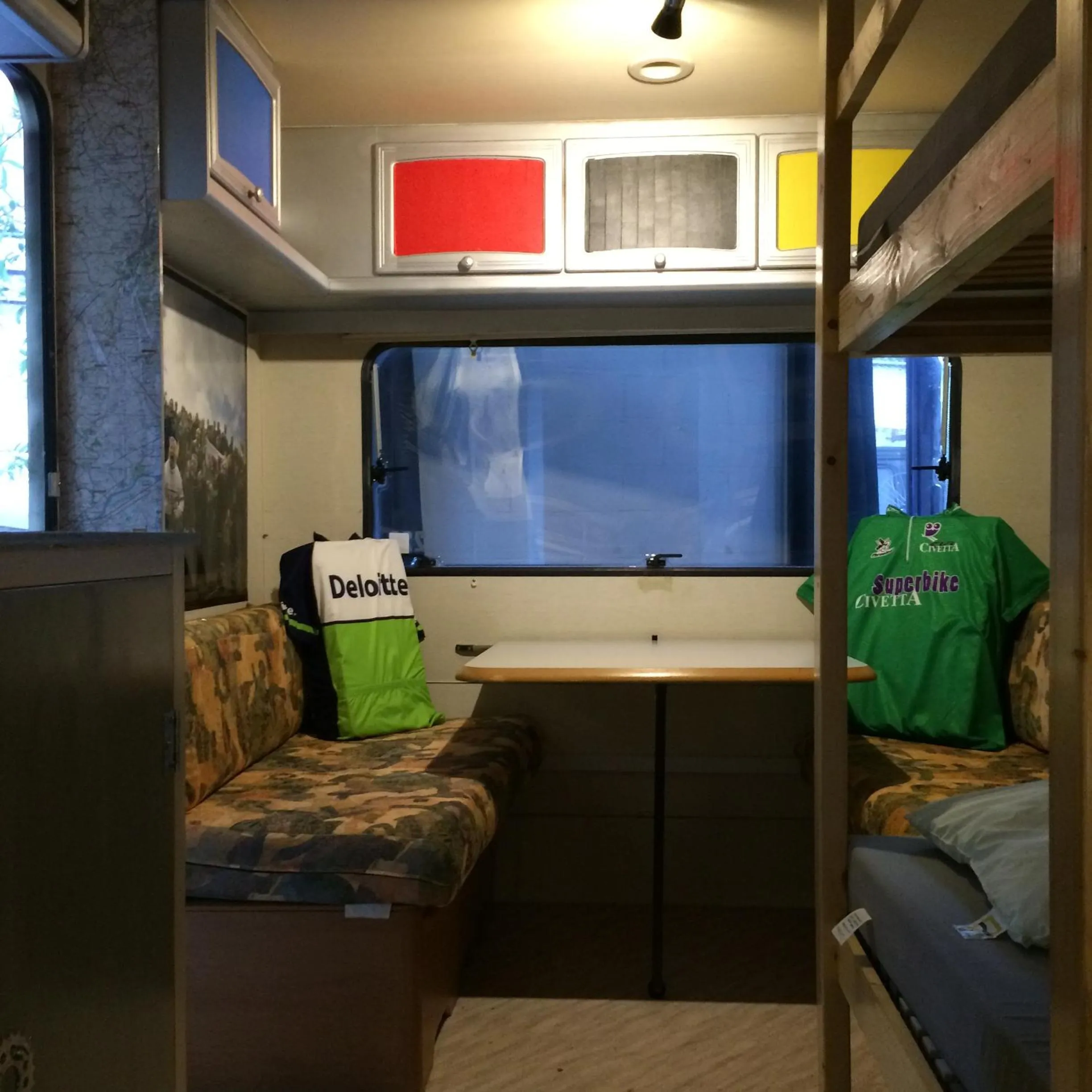 bunk bed in Treck Hostel