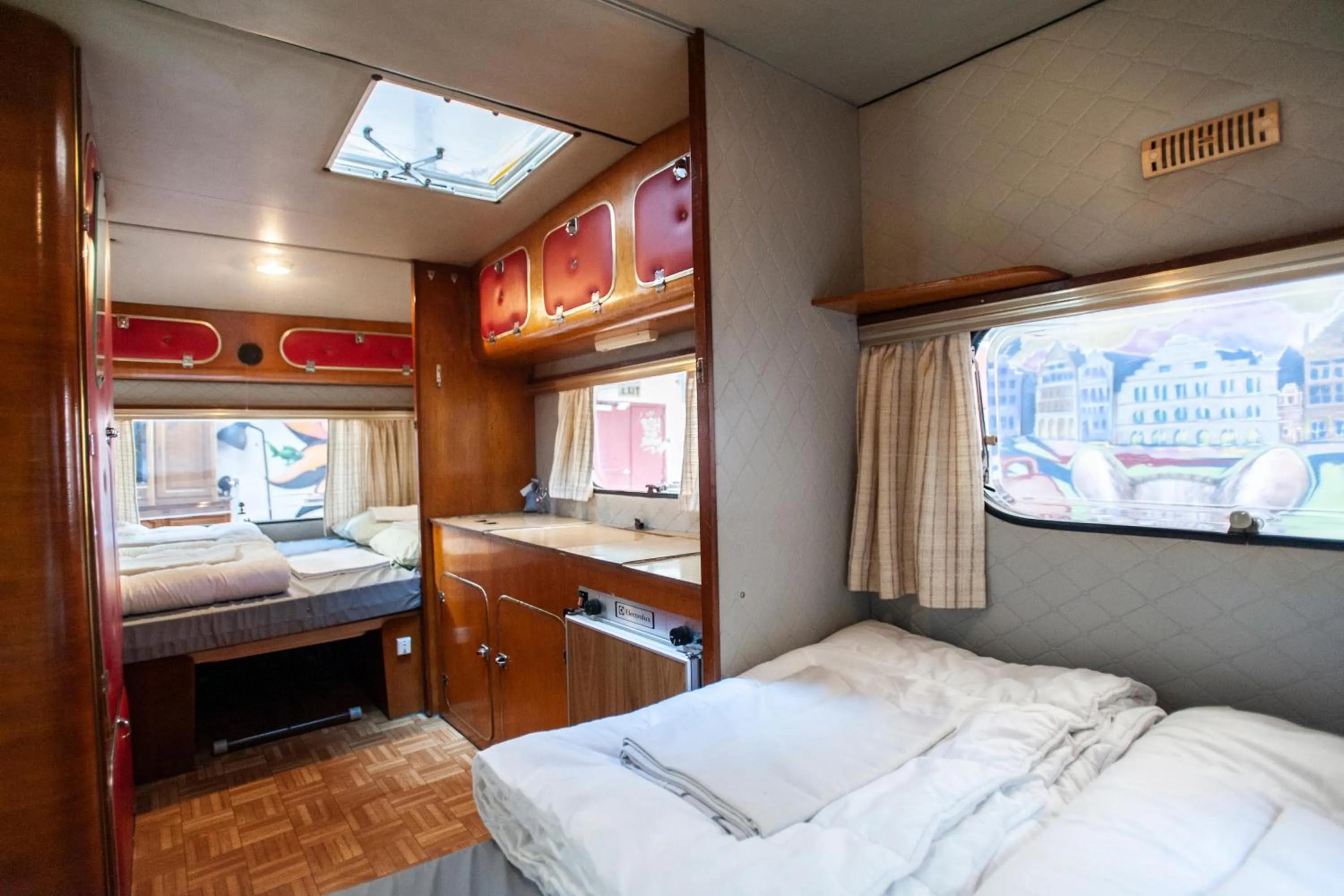 Photo of the whole room, Bed in Treck Hostel