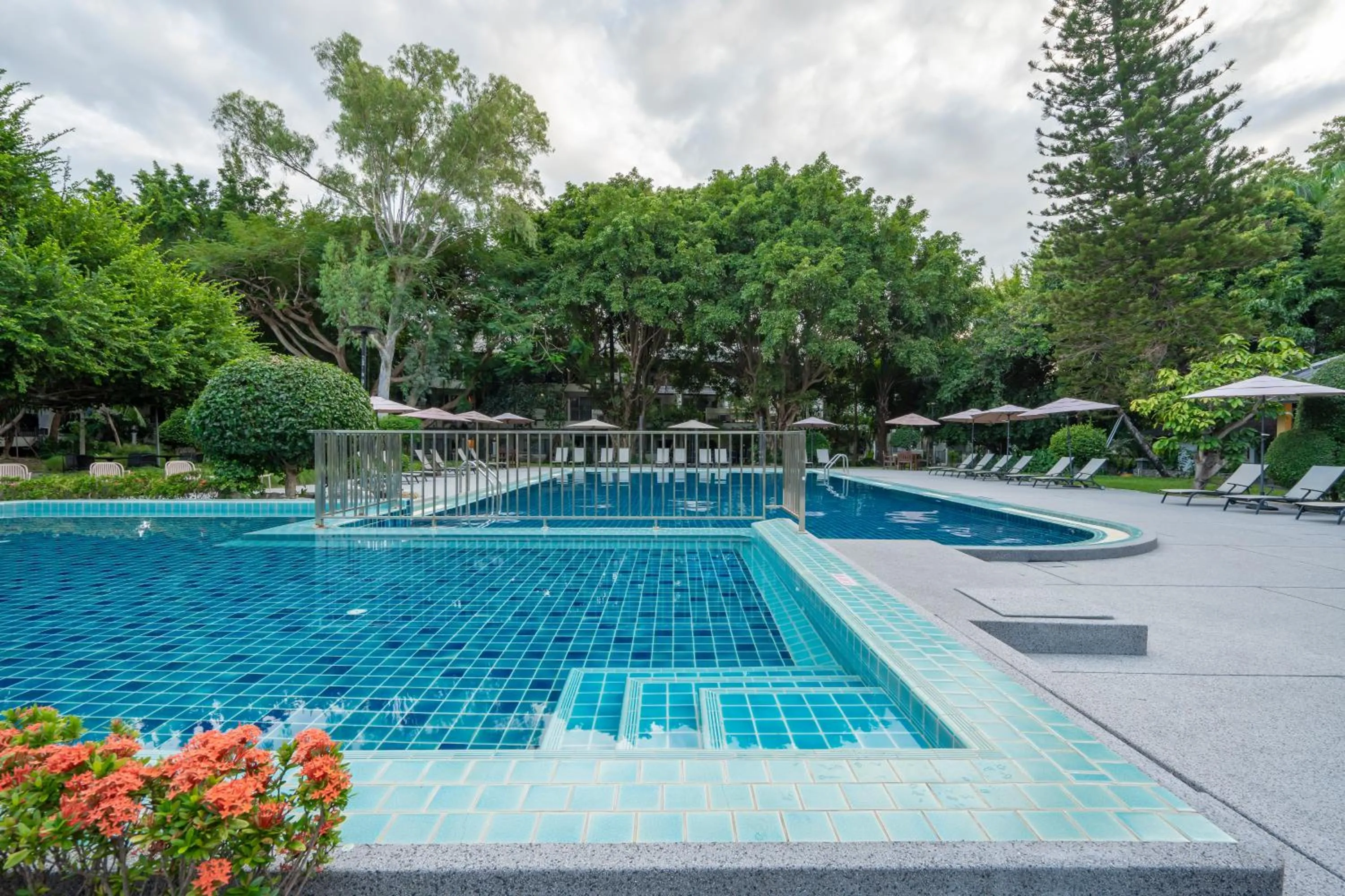 Sunshine Garden Resort