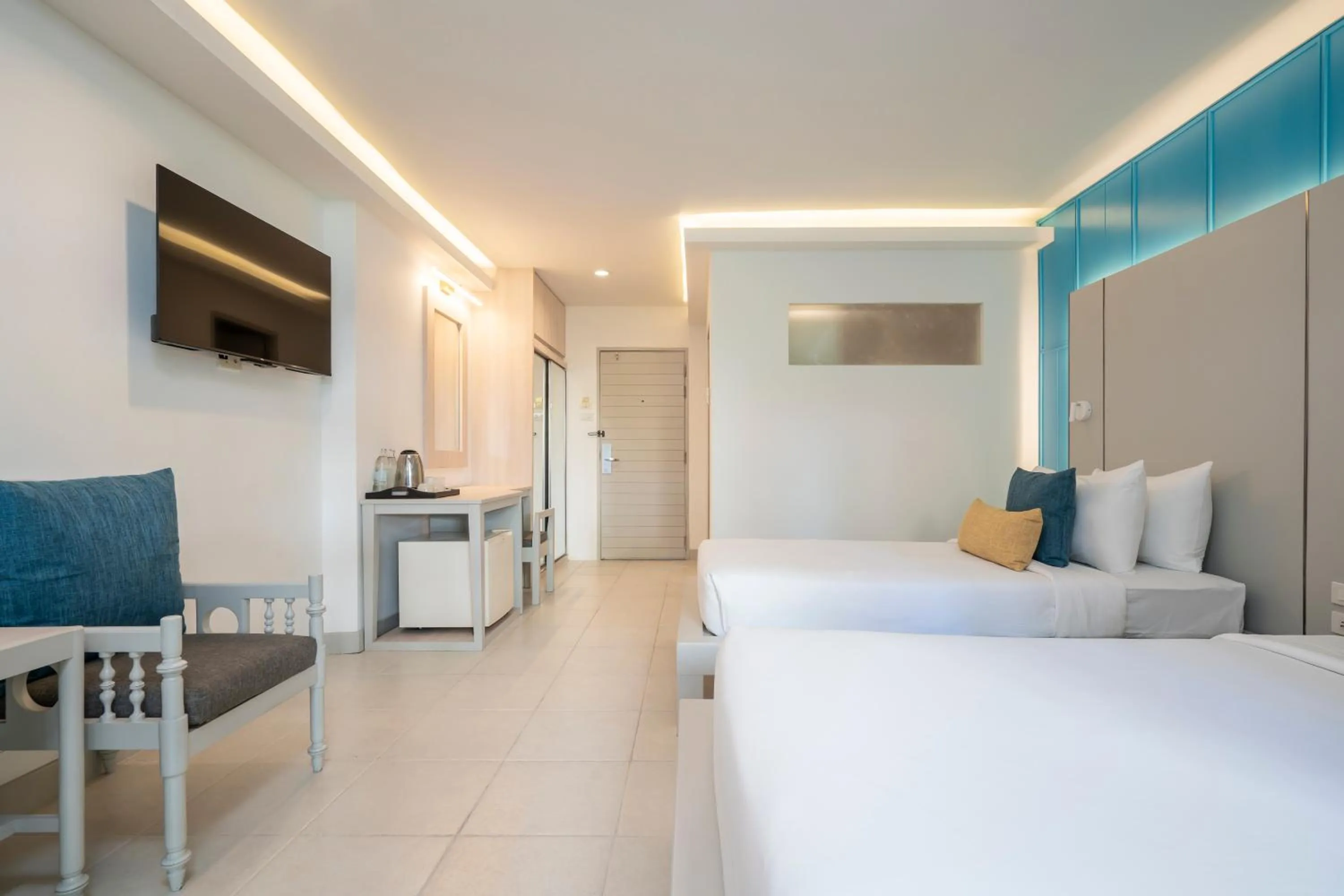 Bed in Sunshine Garden Resort