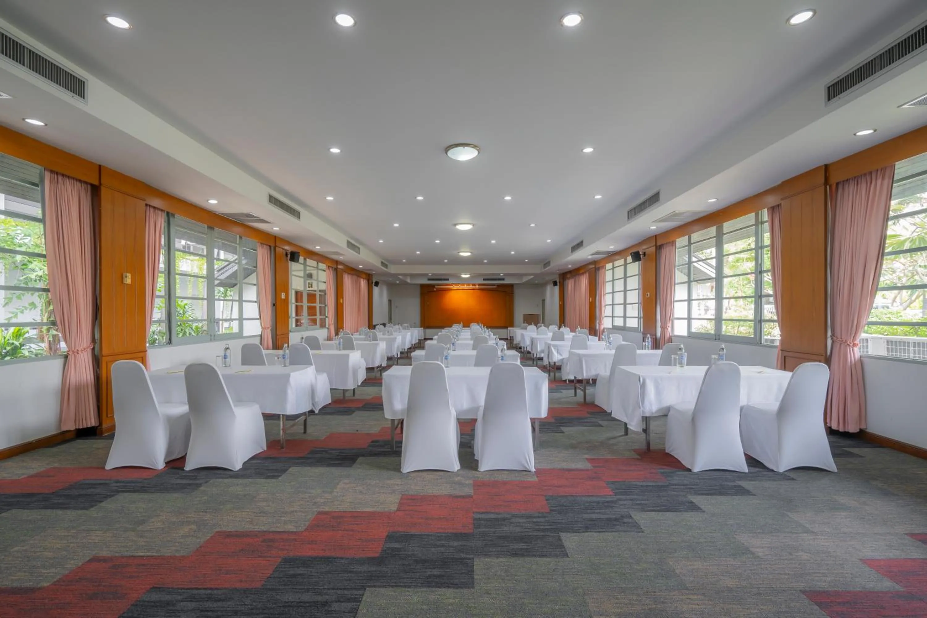 Sunshine Garden Resort