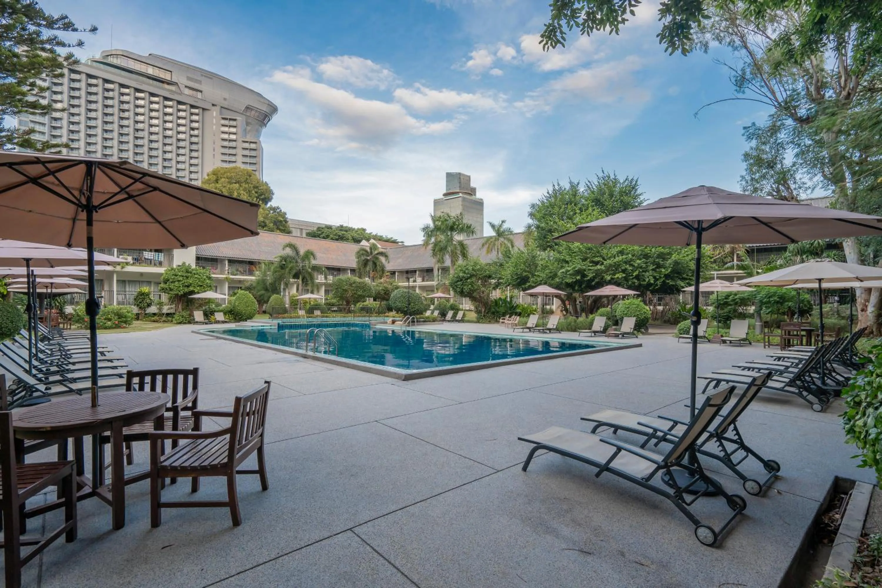 Sunshine Garden Resort