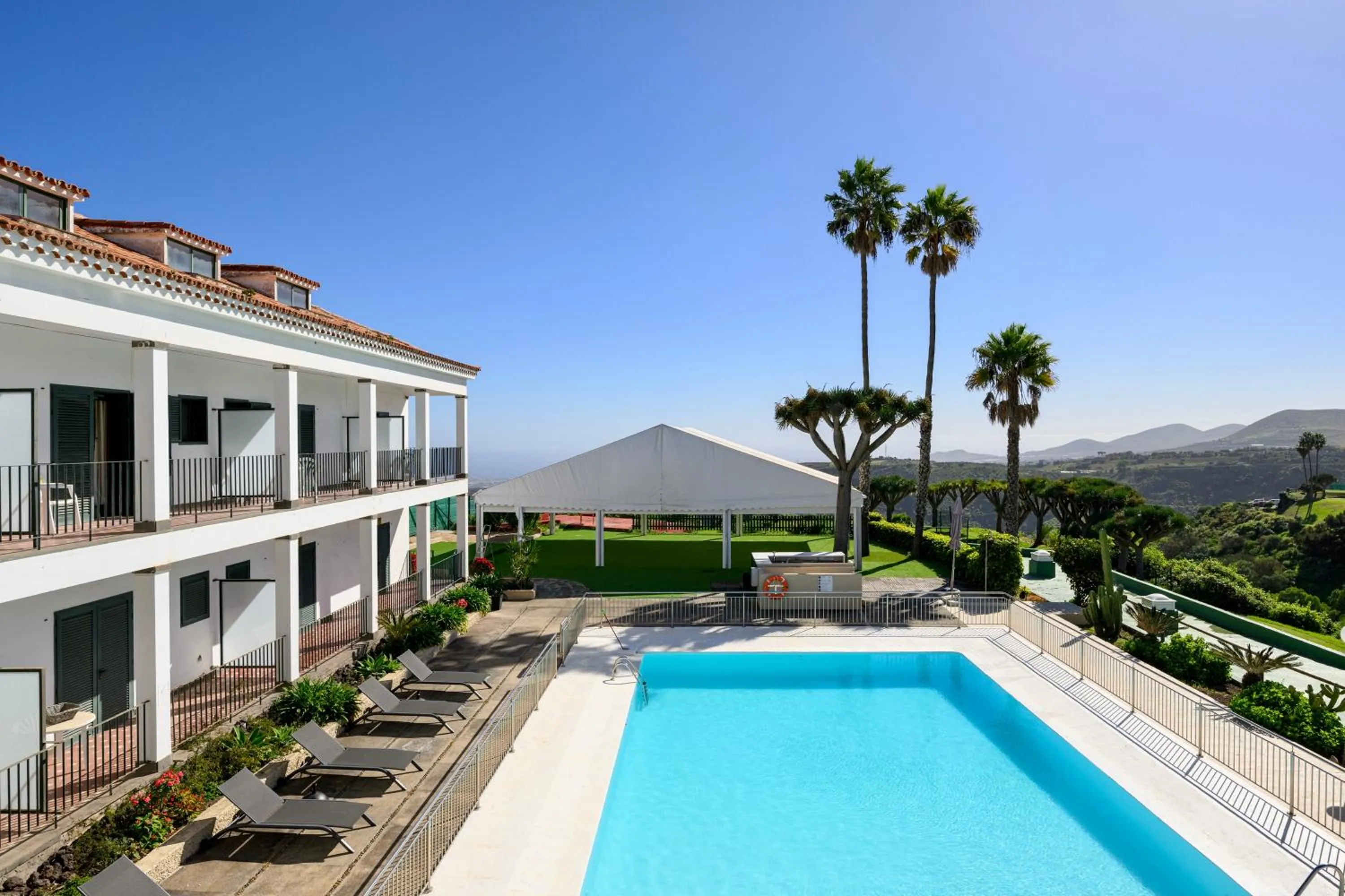 Property building in Bandama Golf Hotel by Airnest