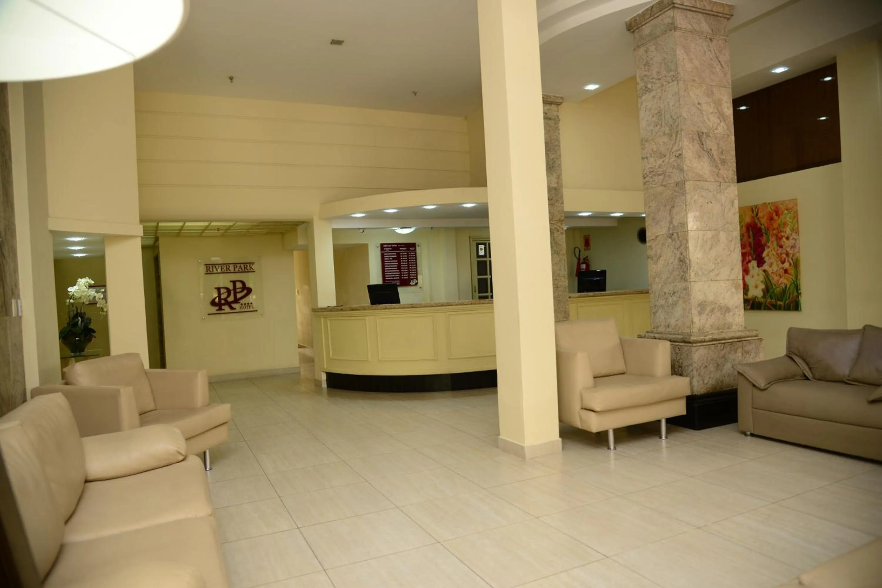 Lobby or reception in River Park Hotel