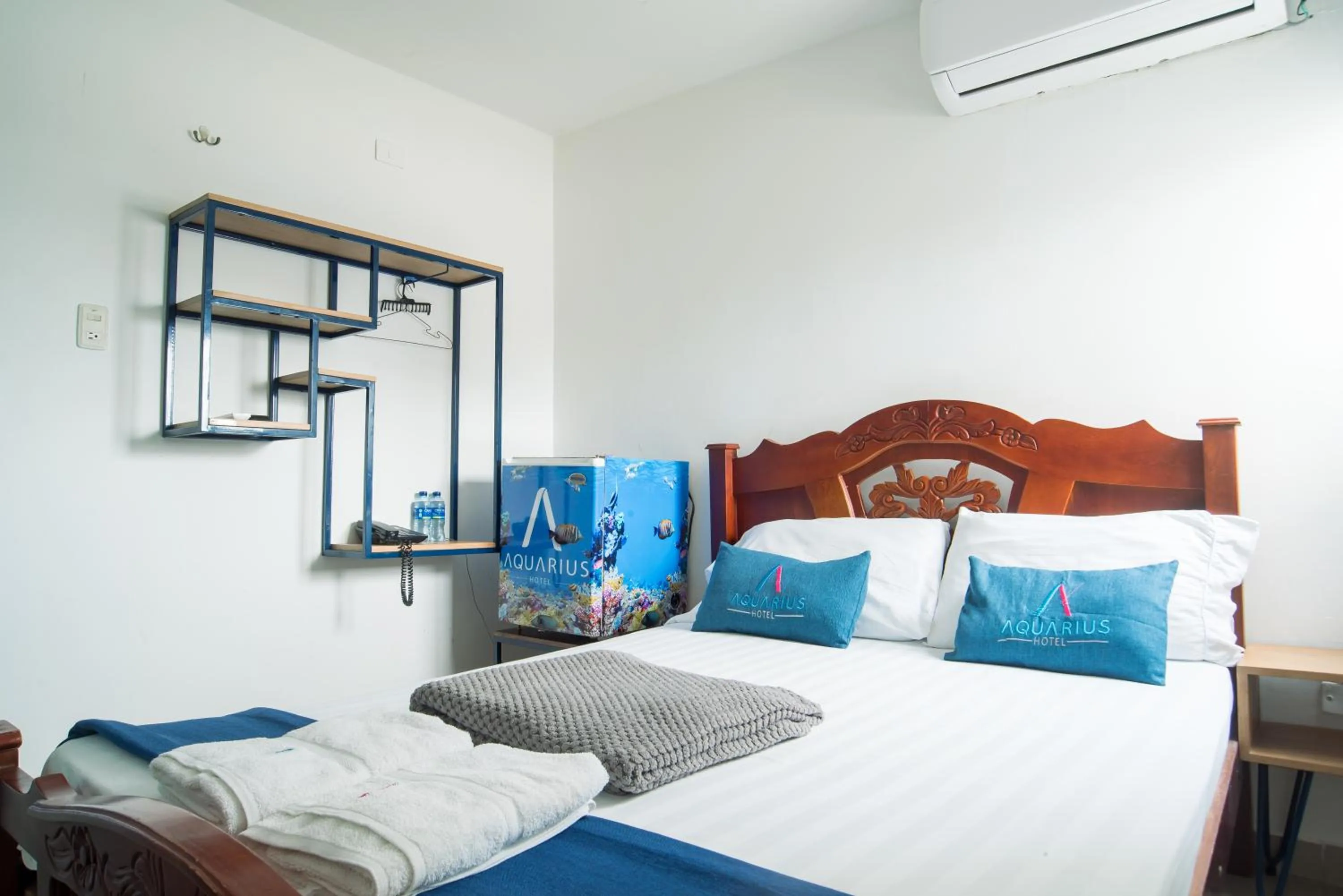 Photo of the whole room, Bed in Hotel Aquarius