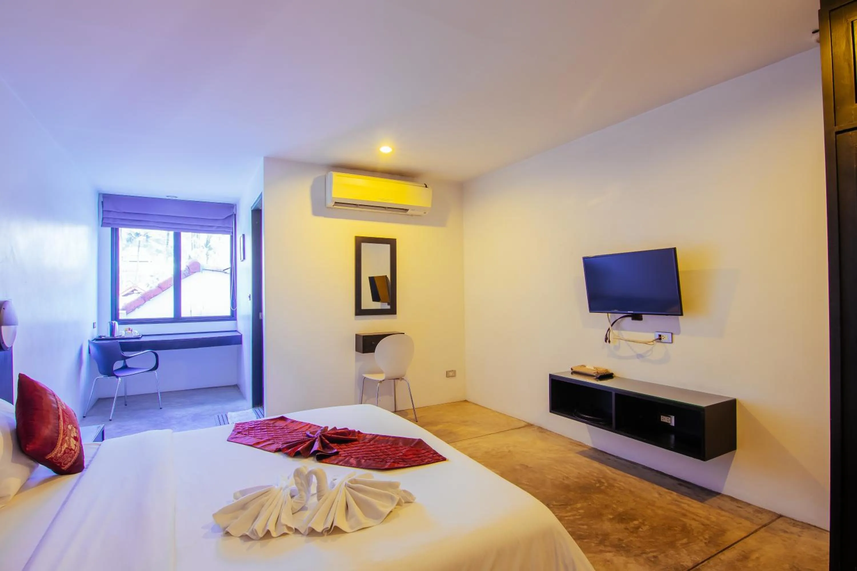 Photo of the whole room, Bed in The Yorkshire Hotel - SHA Certified