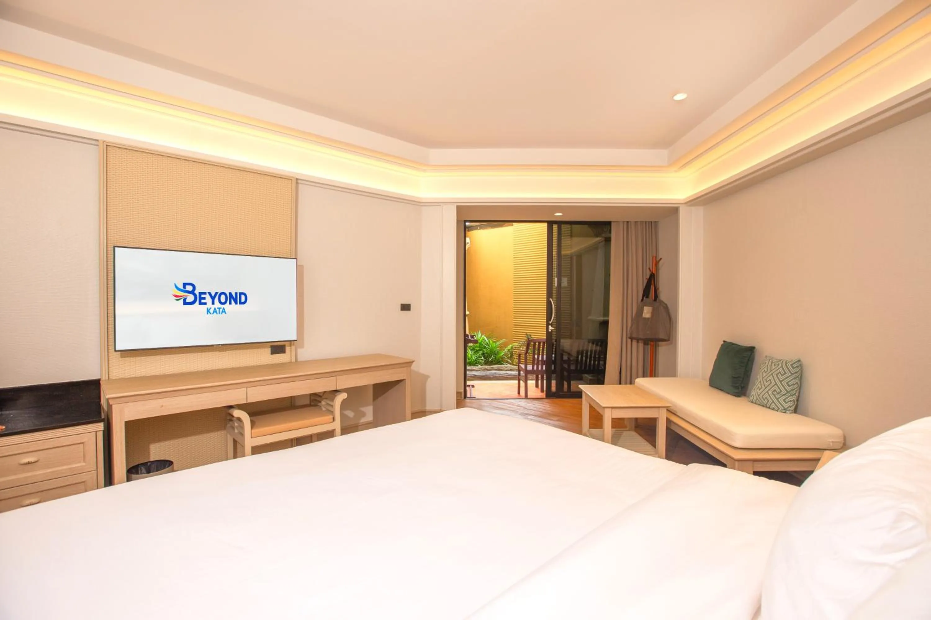 Photo of the whole room, Bed in Beyond Kata