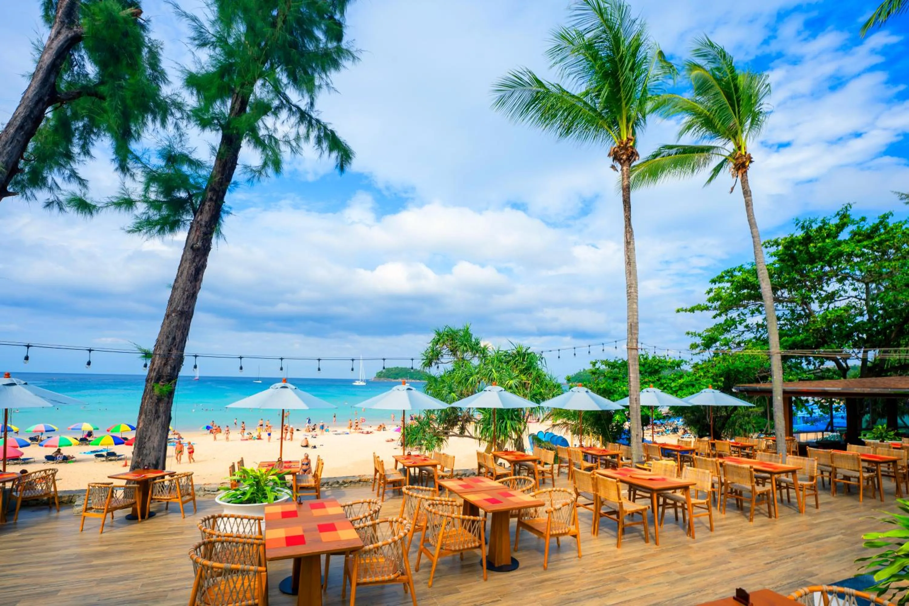 Restaurant/places to eat in Beyond Kata