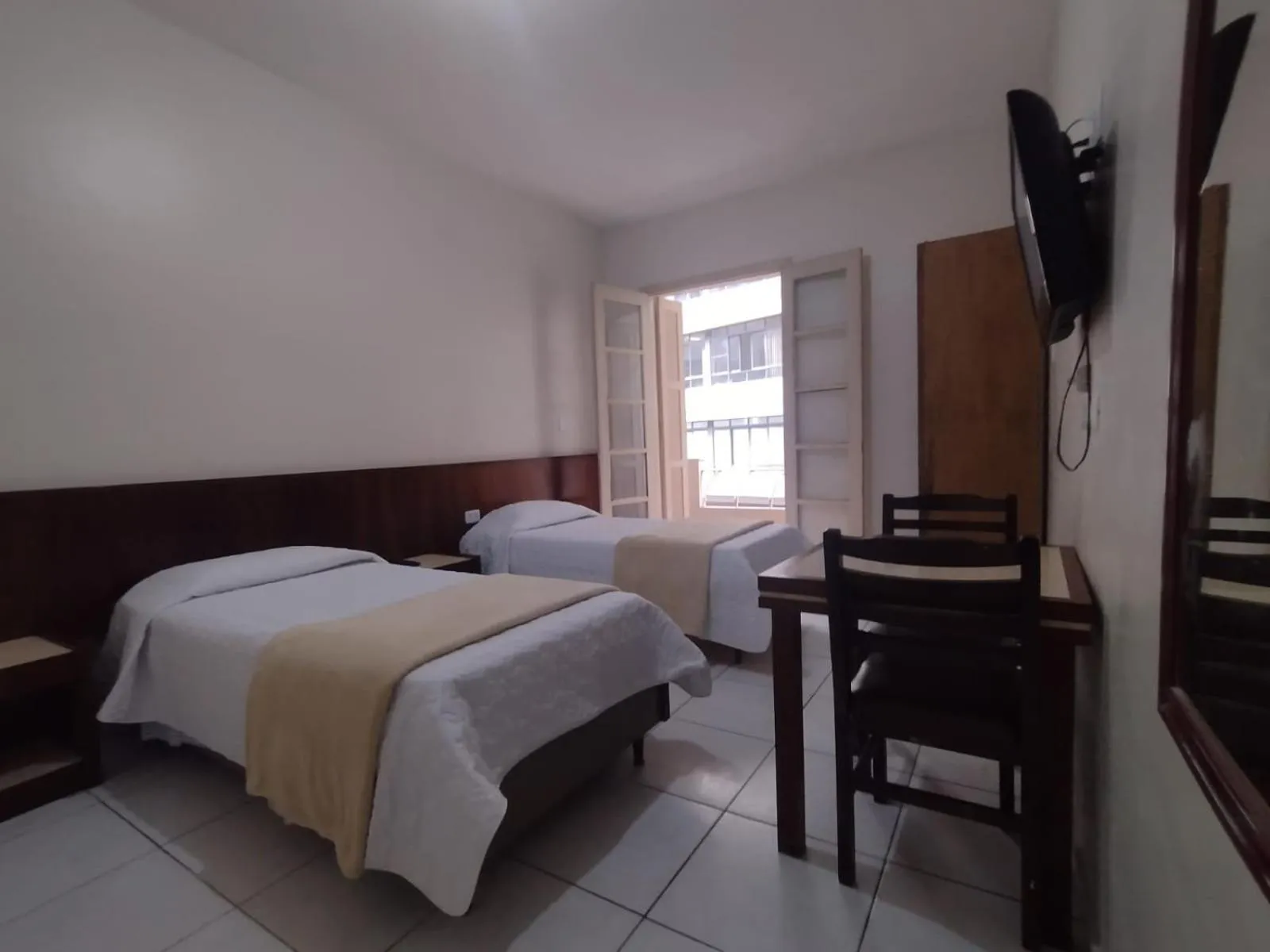 Bed in Hotel Plaza Olido