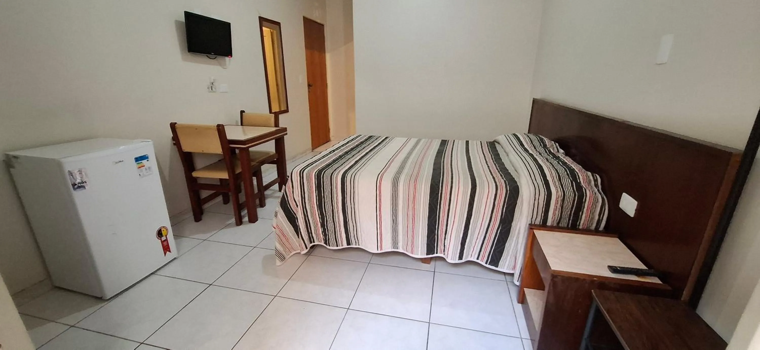 Bed in Hotel Plaza Olido