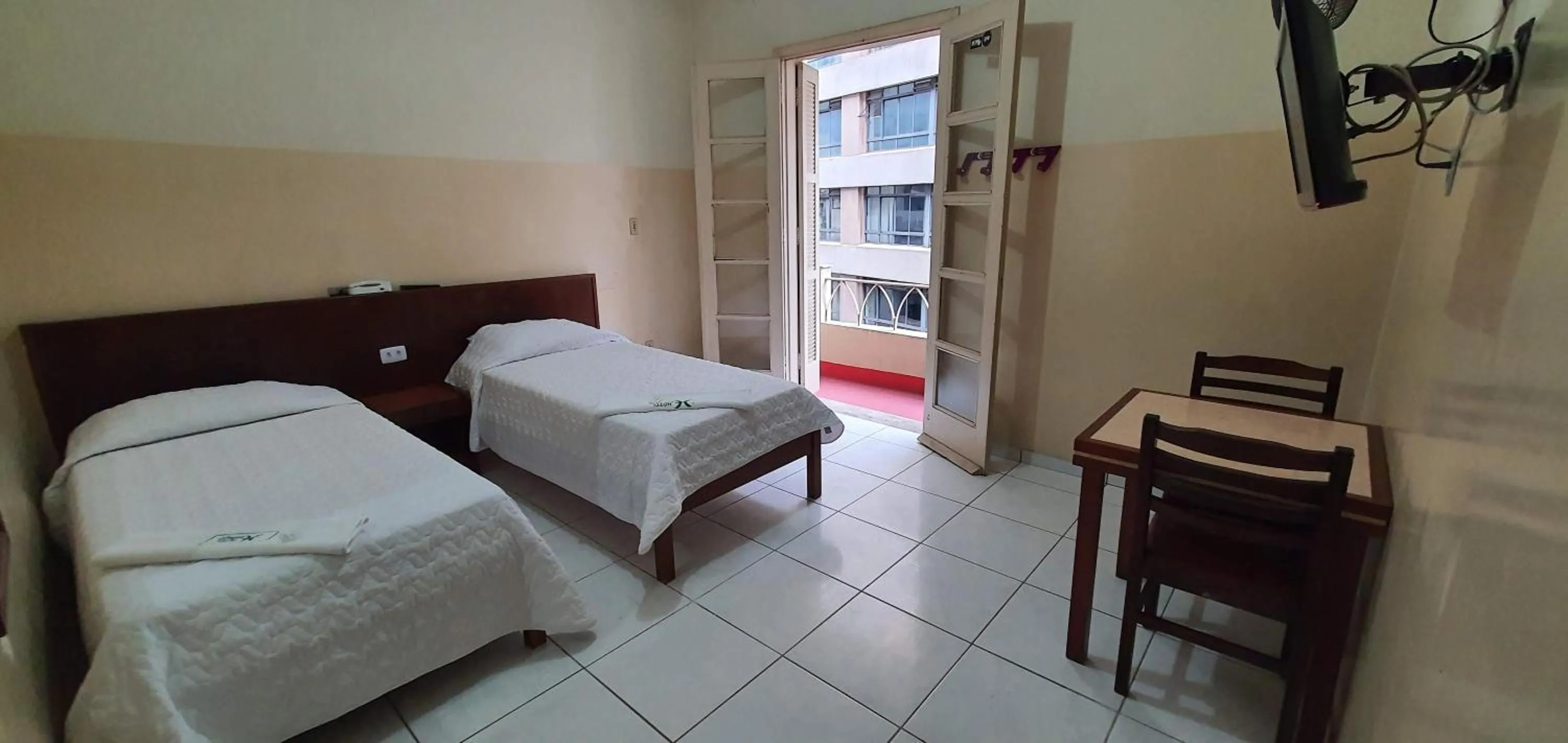 Bed in Hotel Plaza Olido