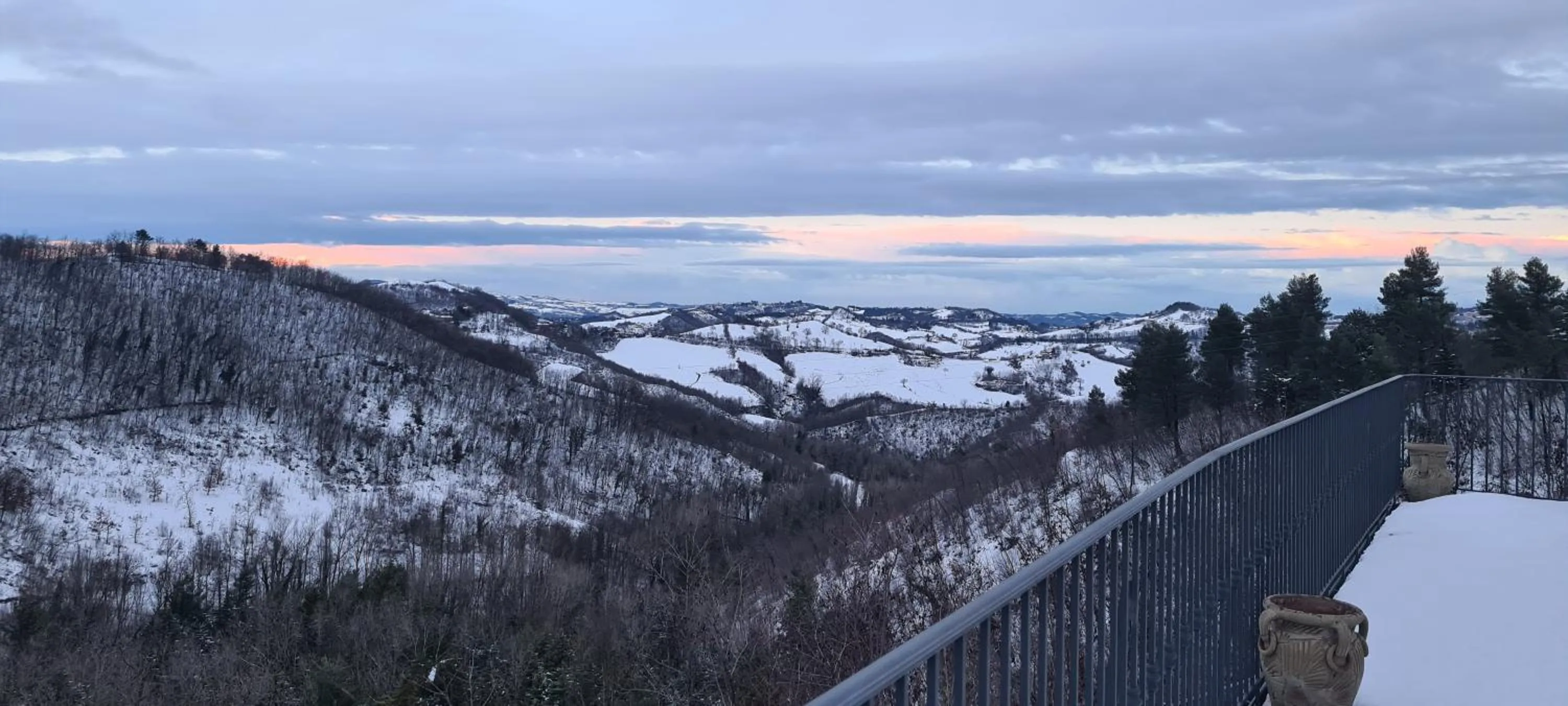 Mountain view in Colleverde Country House & SPA Urbino