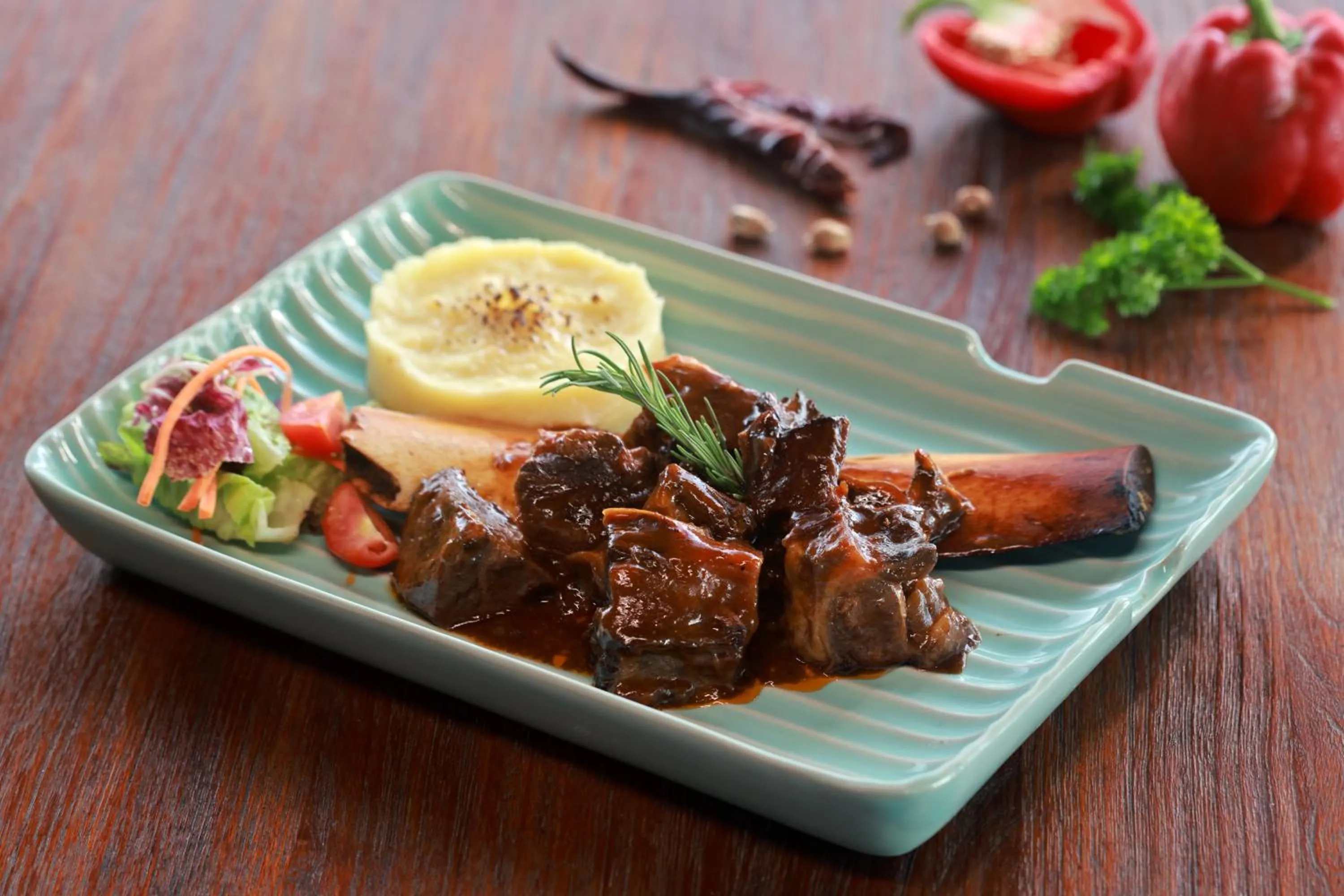 Food in Katamaran Hotel & Resort Lombok