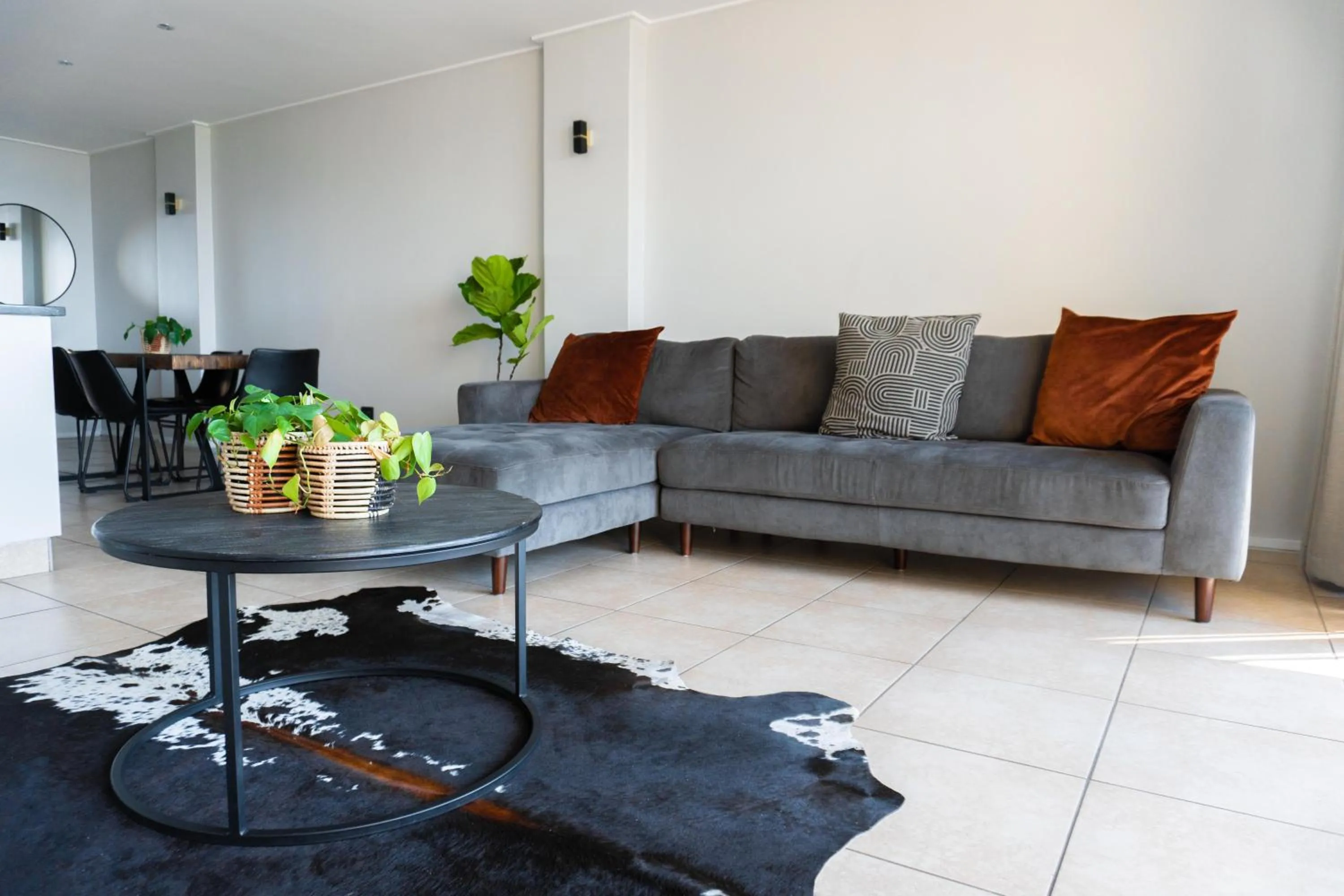 Decorative detail in Point Waterfront Apartments