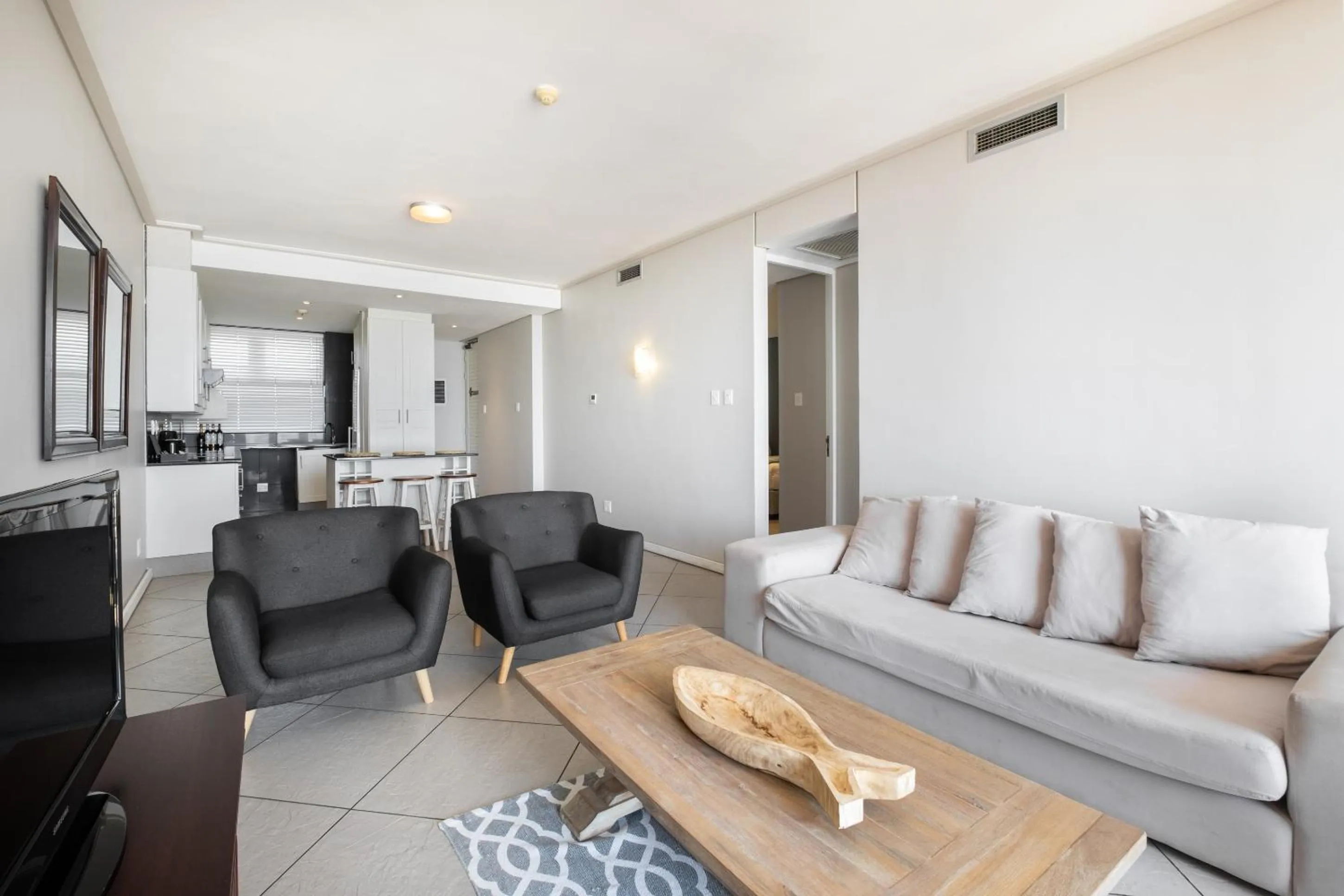 Living room in Point Waterfront Apartments