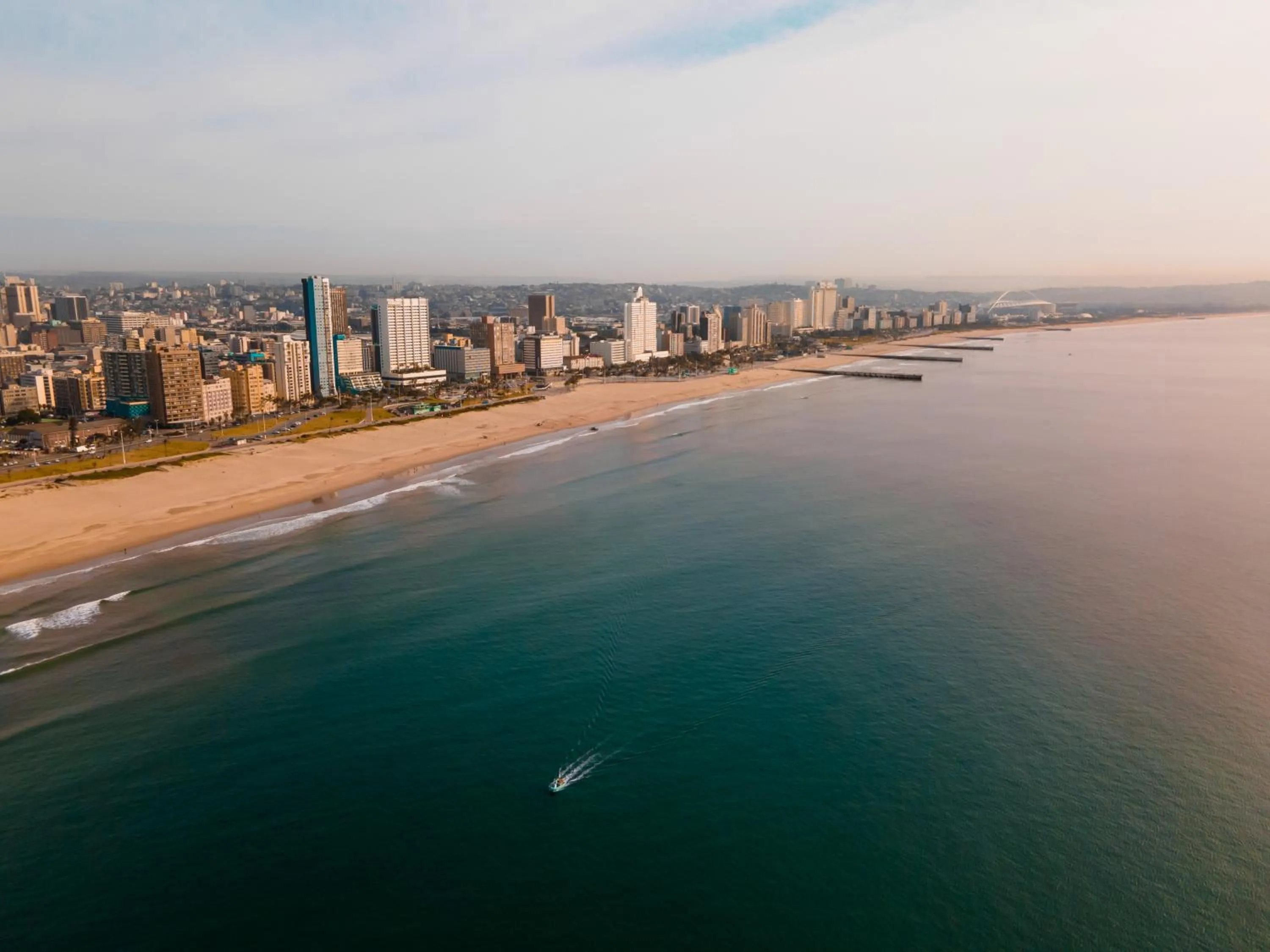 Beach in Point Waterfront Apartments