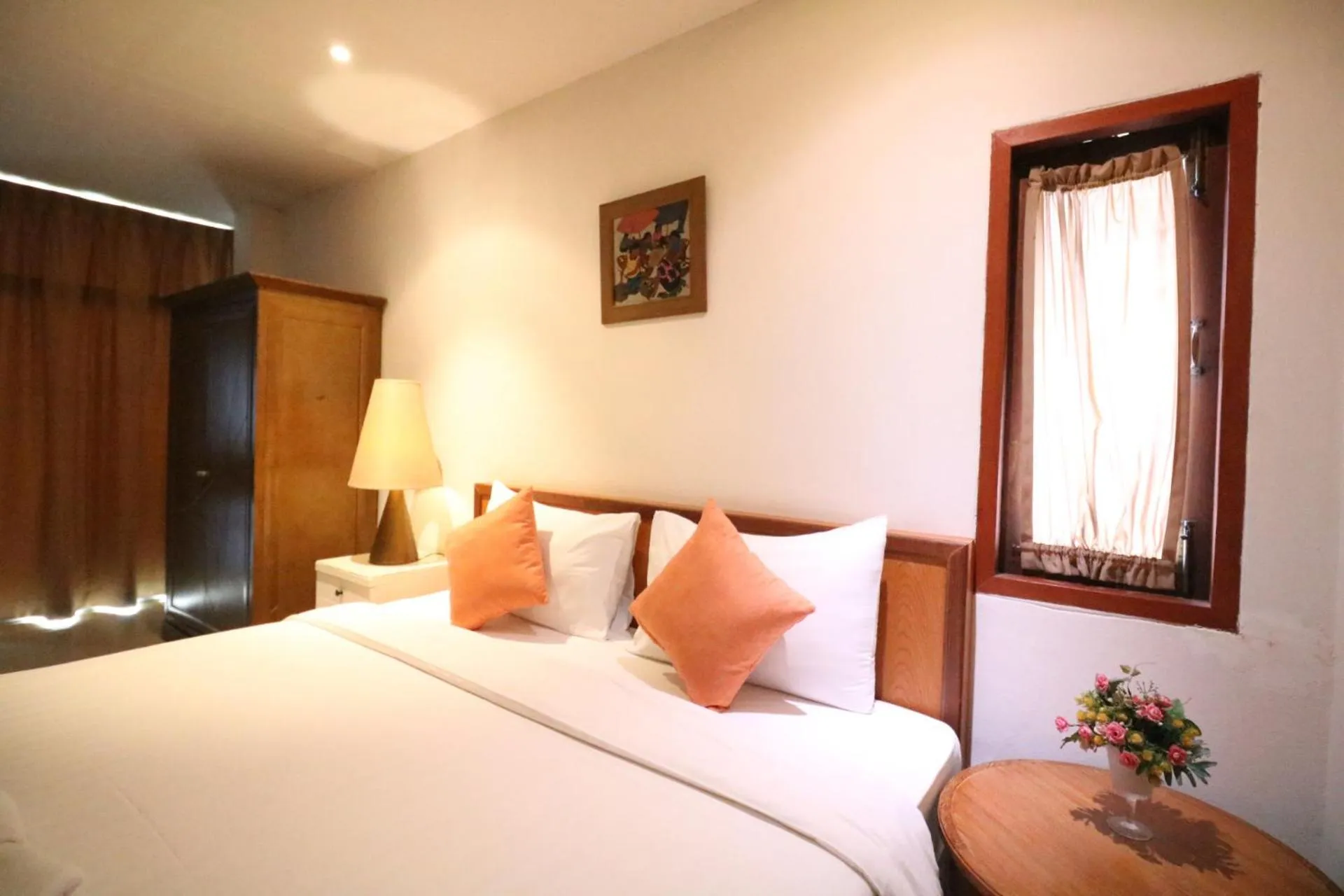 Bed in JL Bangkok Hotel