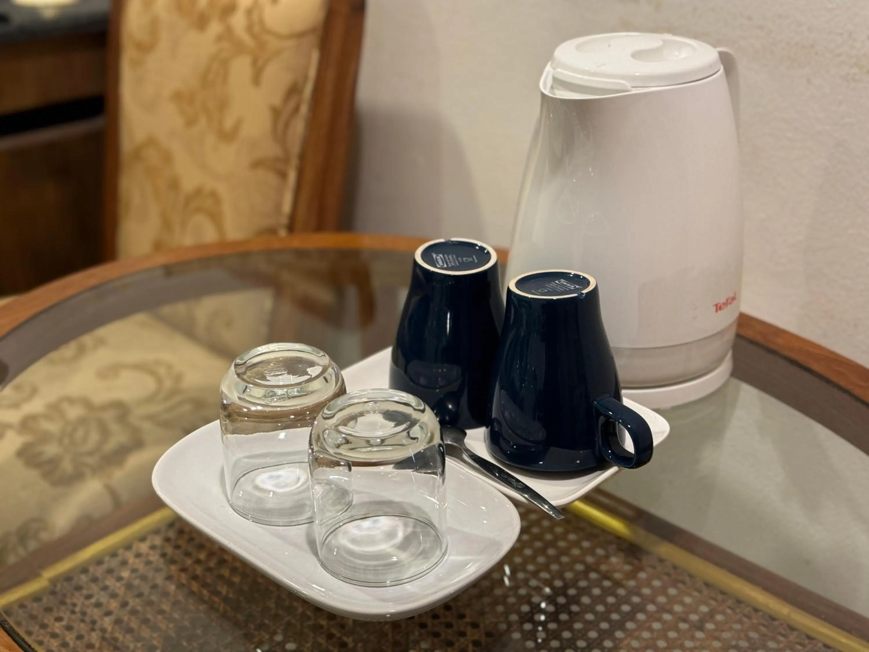 Coffee/tea facilities in JL Bangkok Hotel