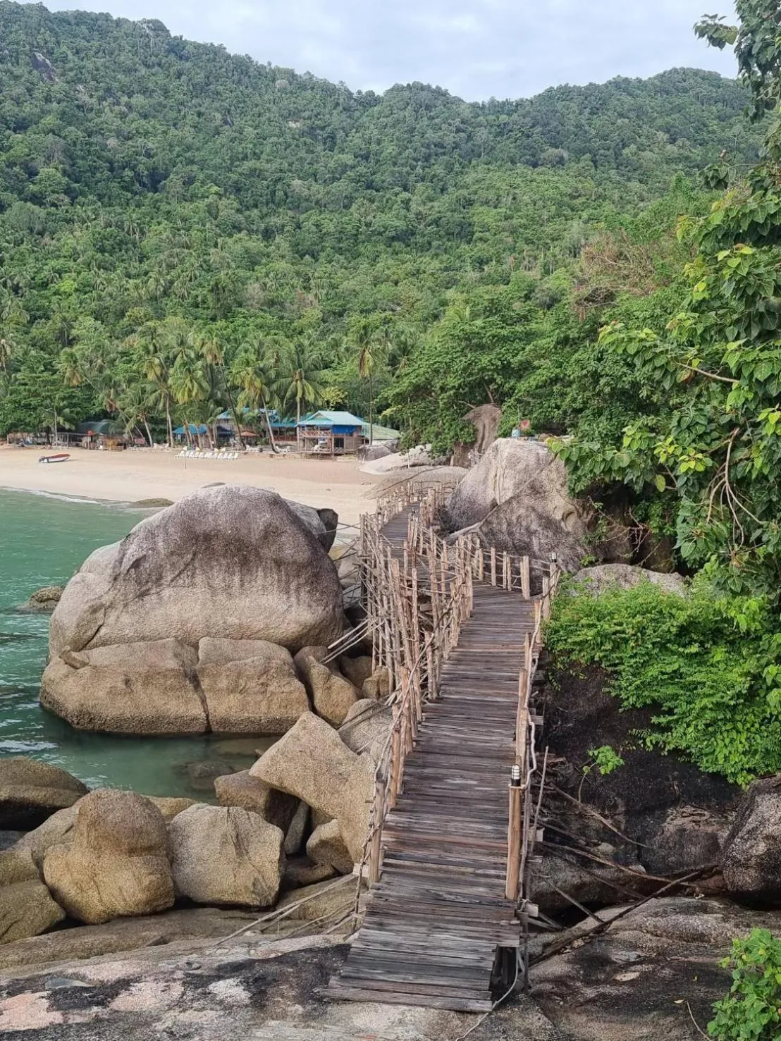 Nearby landmark in The Hideaway Pariya Haad Yuan Ko Pha-ngan