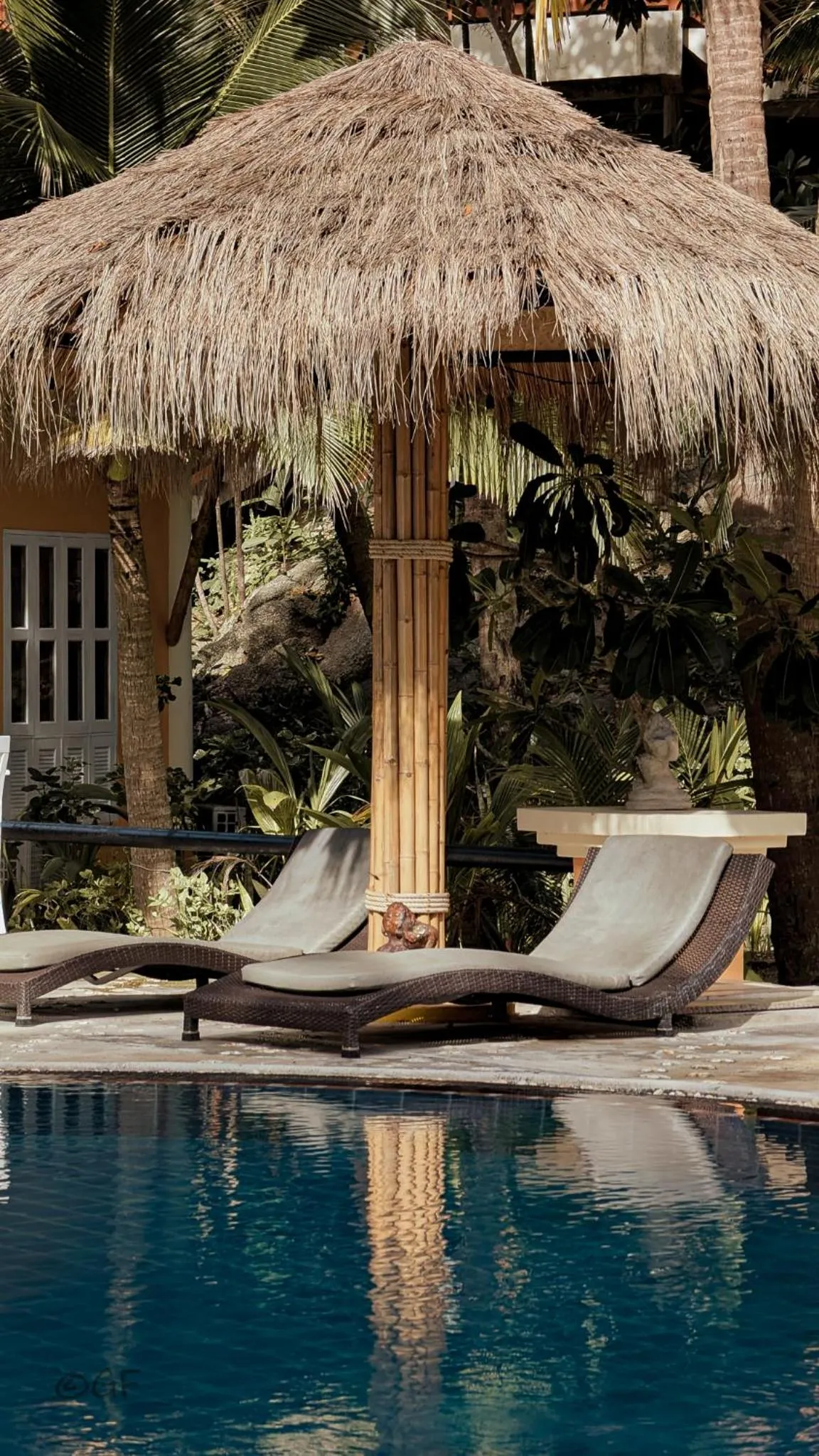 Swimming pool in The Hideaway Pariya Haad Yuan Ko Pha-ngan