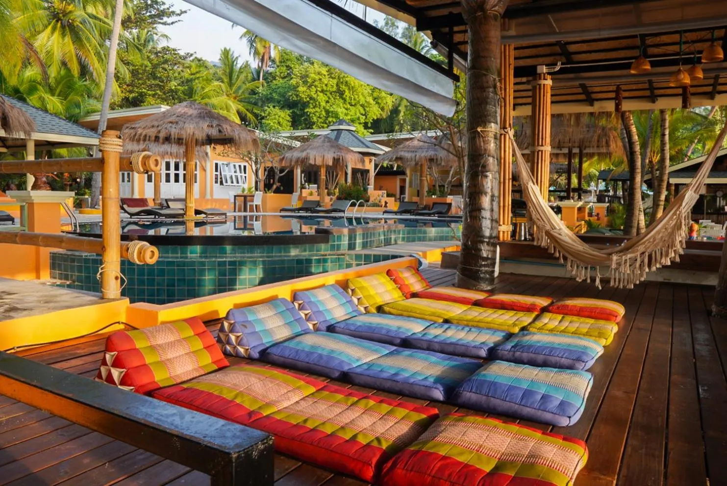 sunbed in The Hideaway Pariya Haad Yuan Ko Pha-ngan