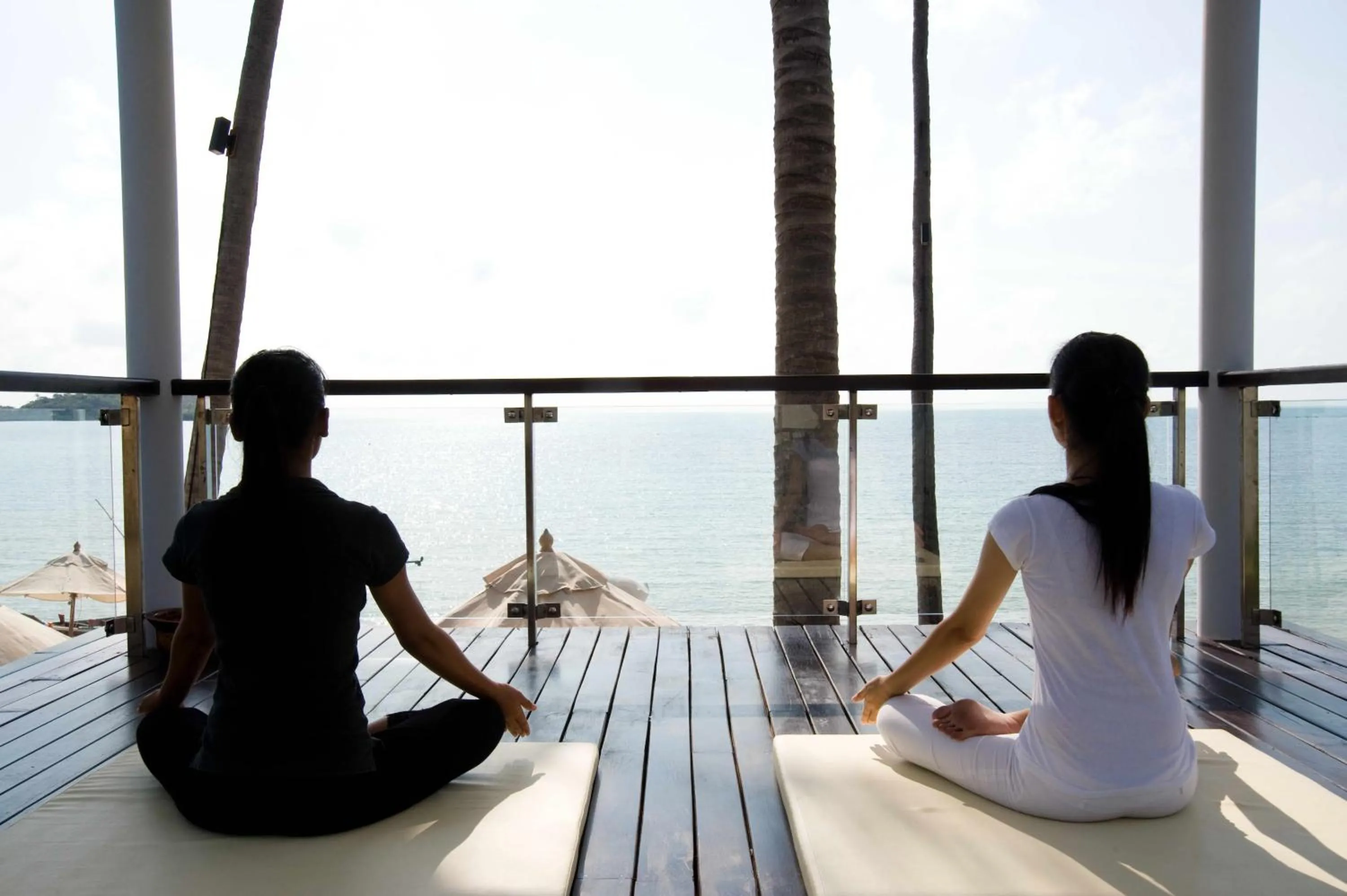 Guests in Sareeraya Villas & Suites