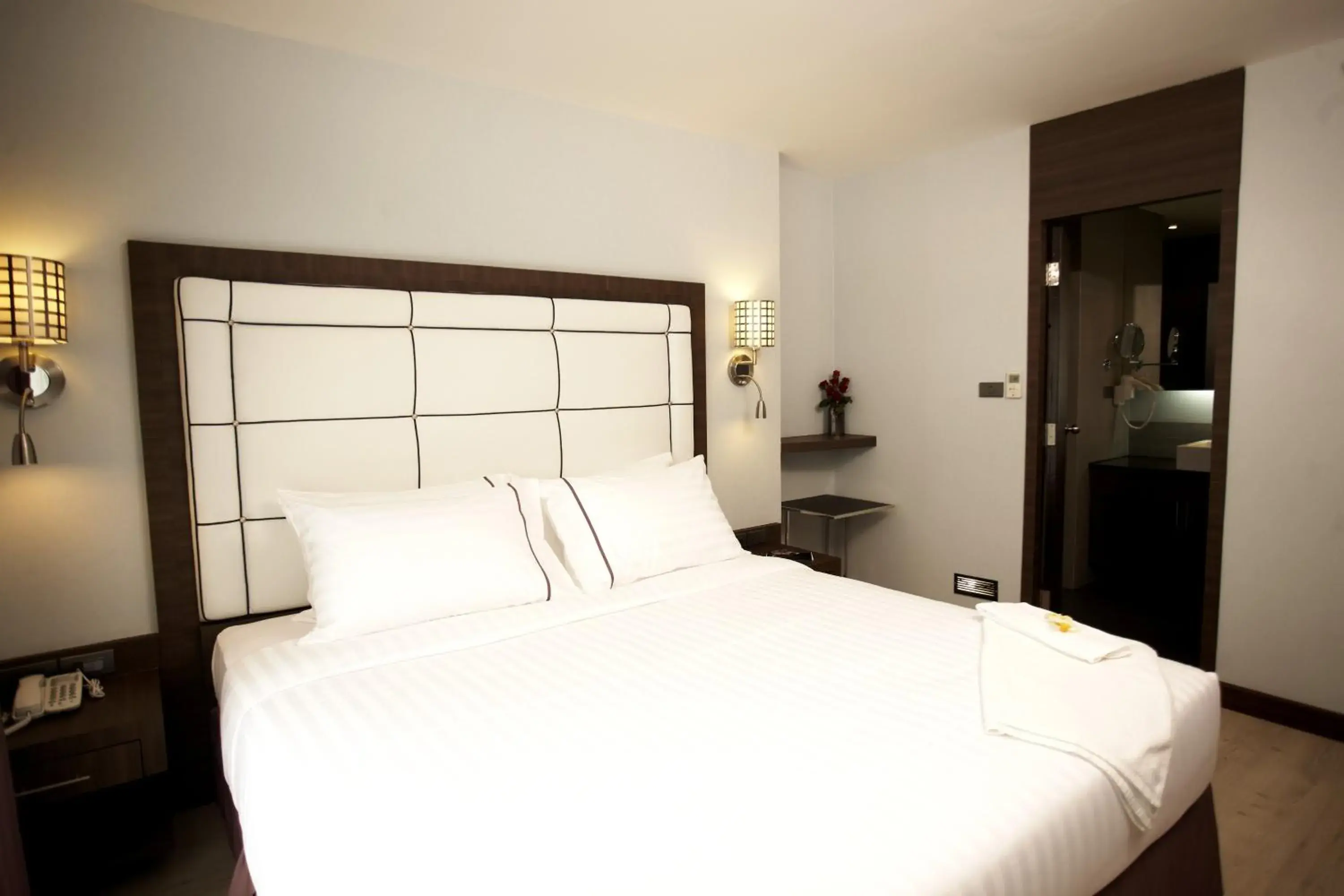 Superior Double Room in Sukhumvit Suites Hotel Superior Double Room in Sukhumvit Suites Hotel