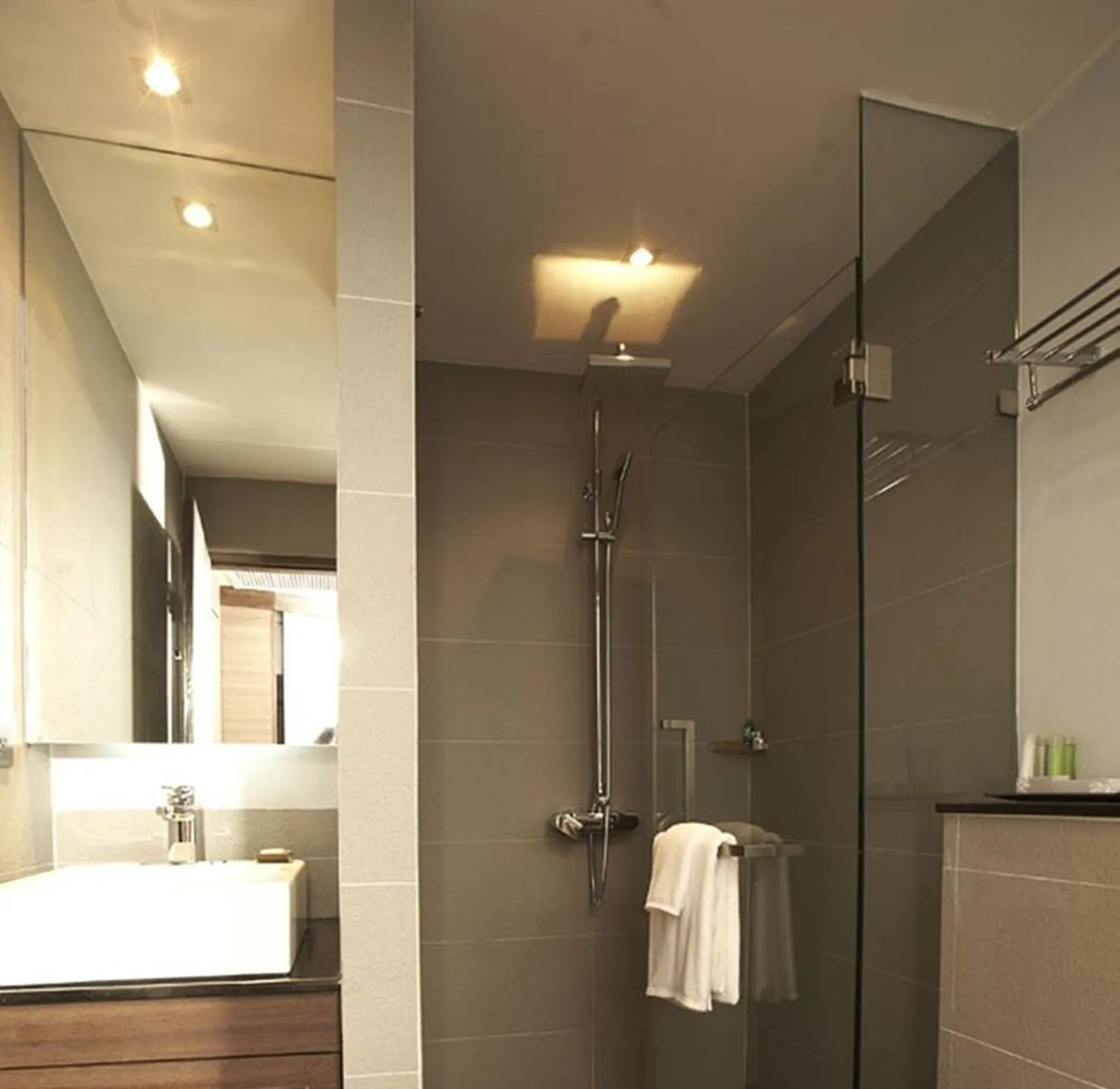 Shower in Sukhumvit Suites Hotel