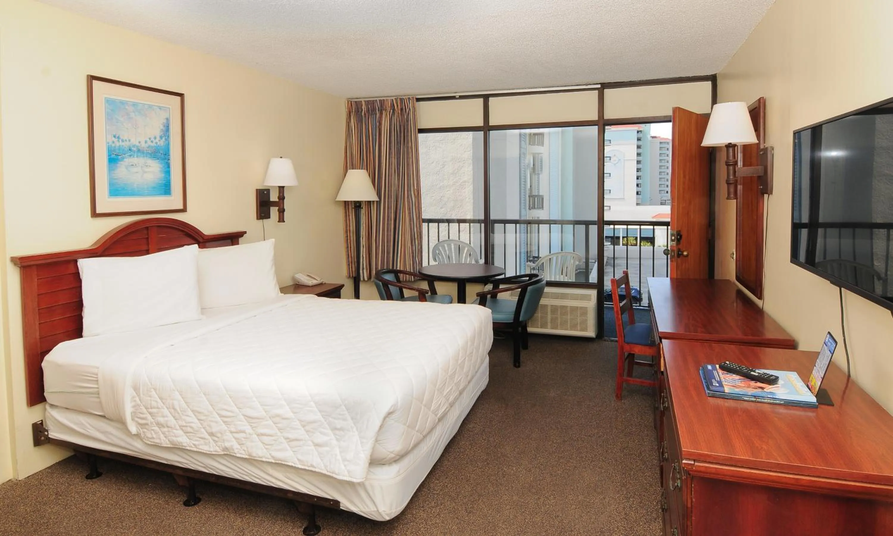 Bed in Holiday Sands South