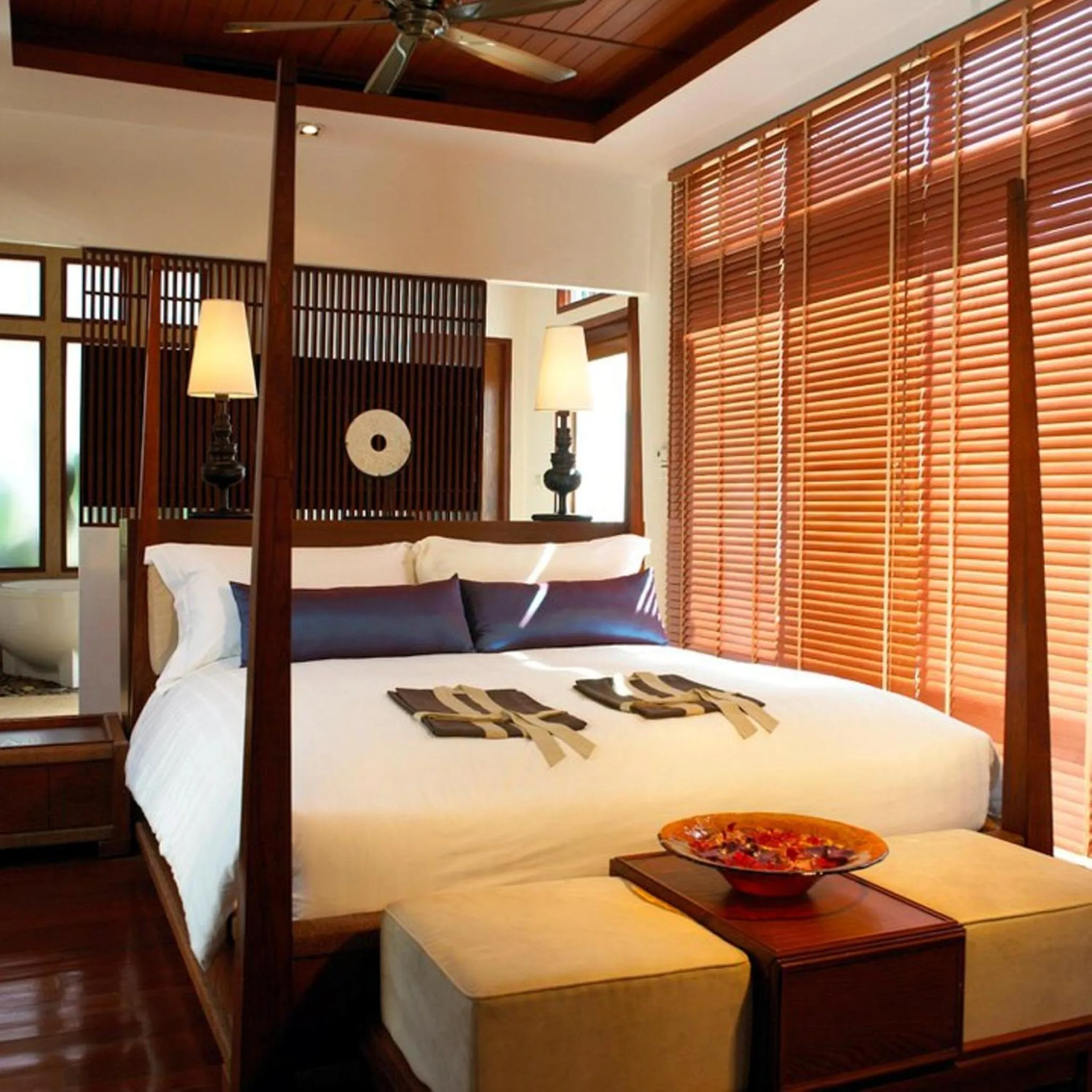 Bed in The Sarann Koh Samui, Suites & Villas
