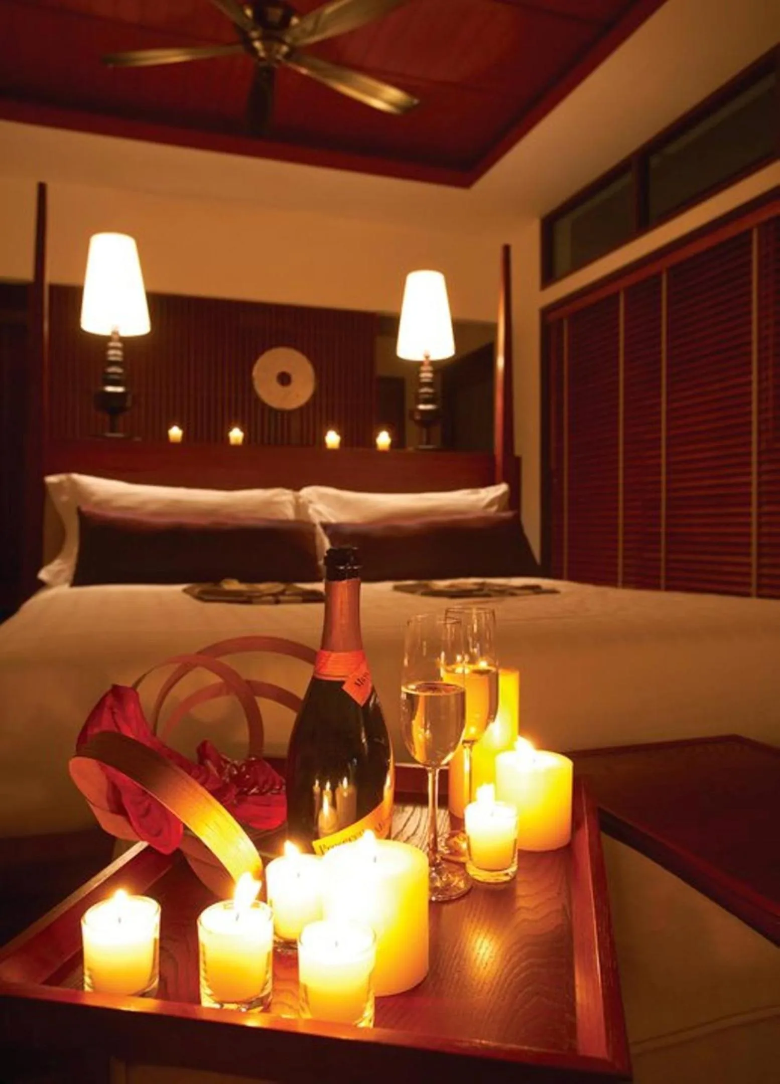 Bed in The Sarann Koh Samui, Suites & Villas