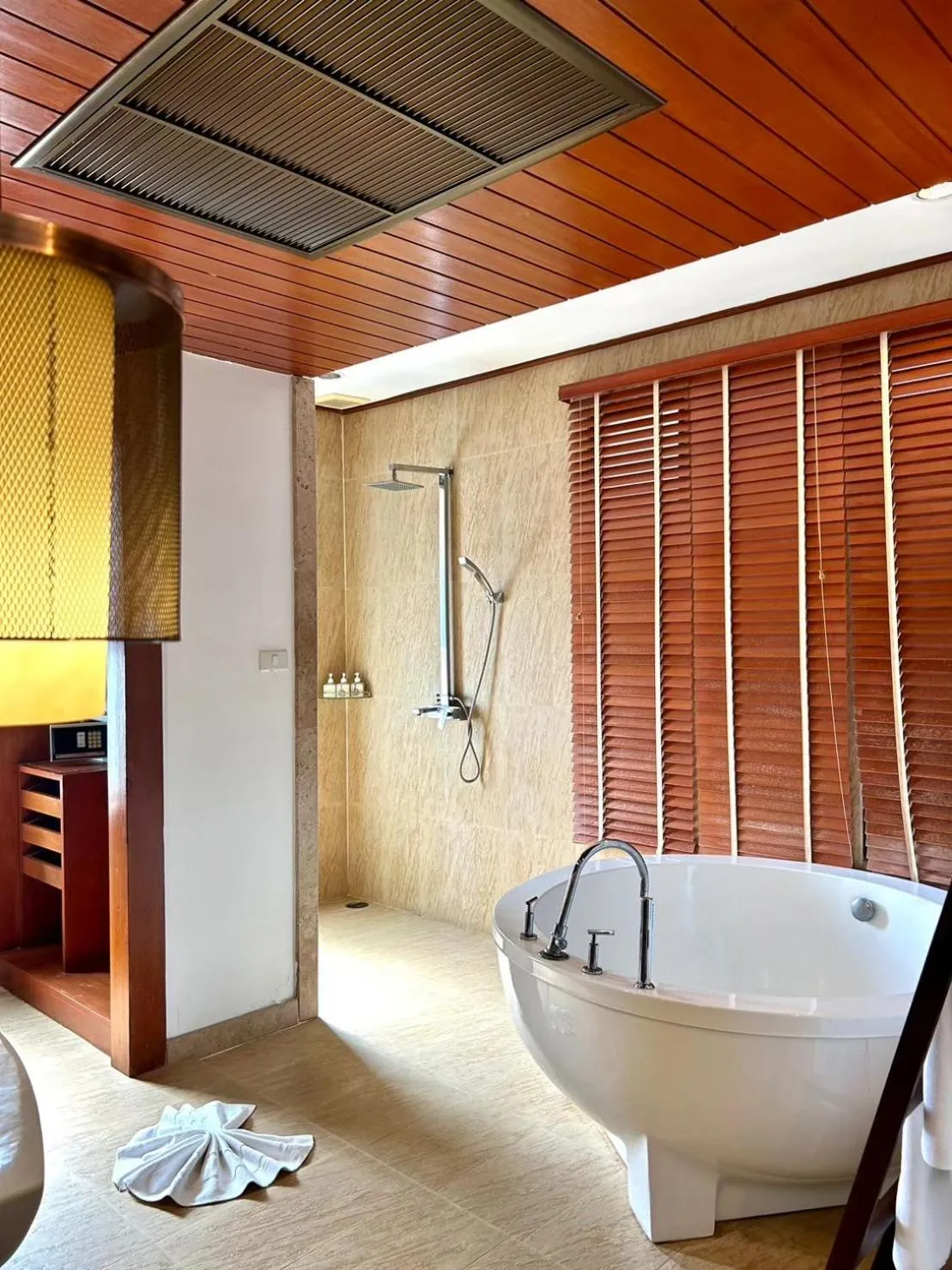Bathroom in The Sarann Koh Samui, Suites & Villas