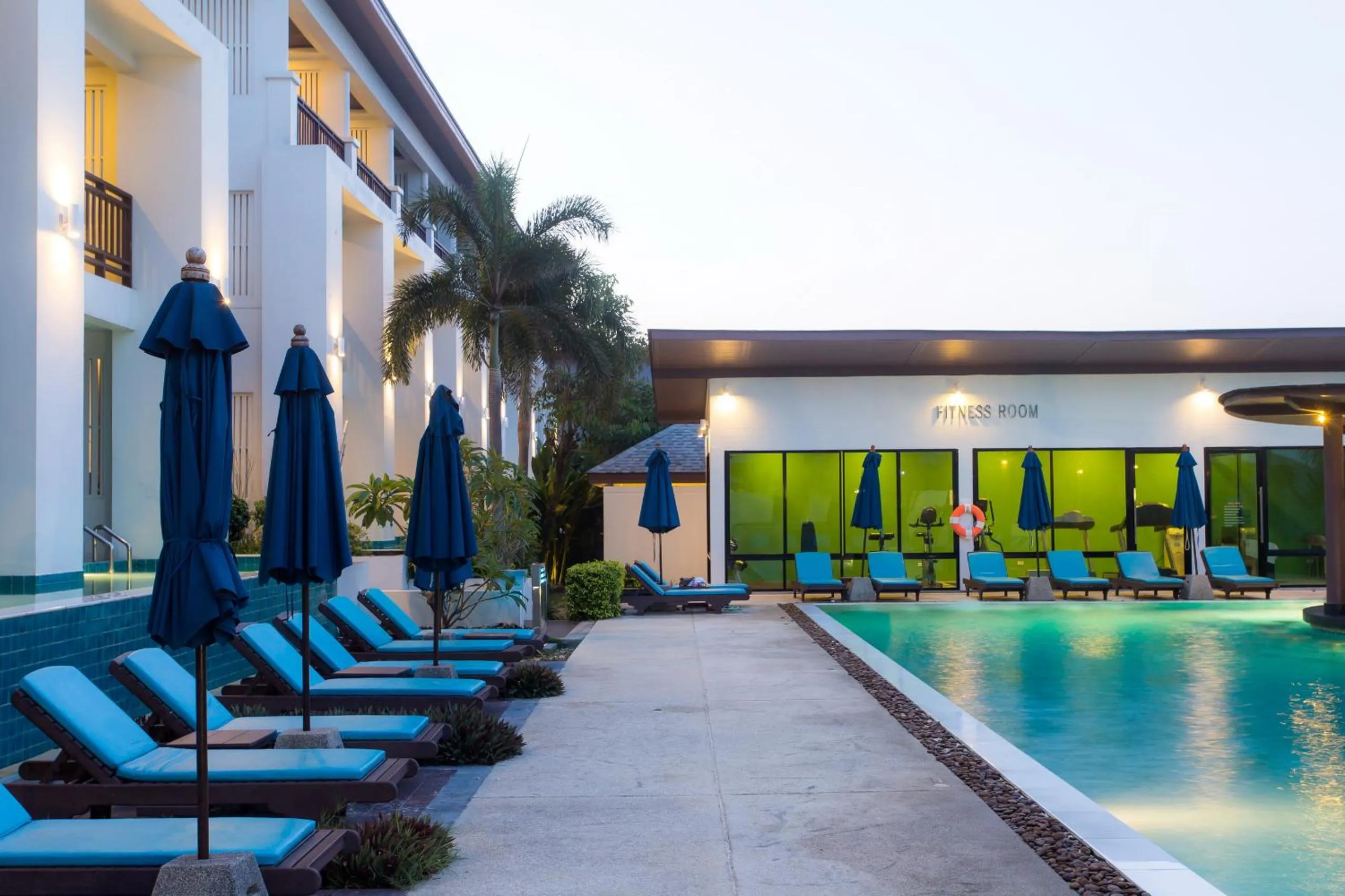 Swimming pool in Samui Resotel Beach Resort