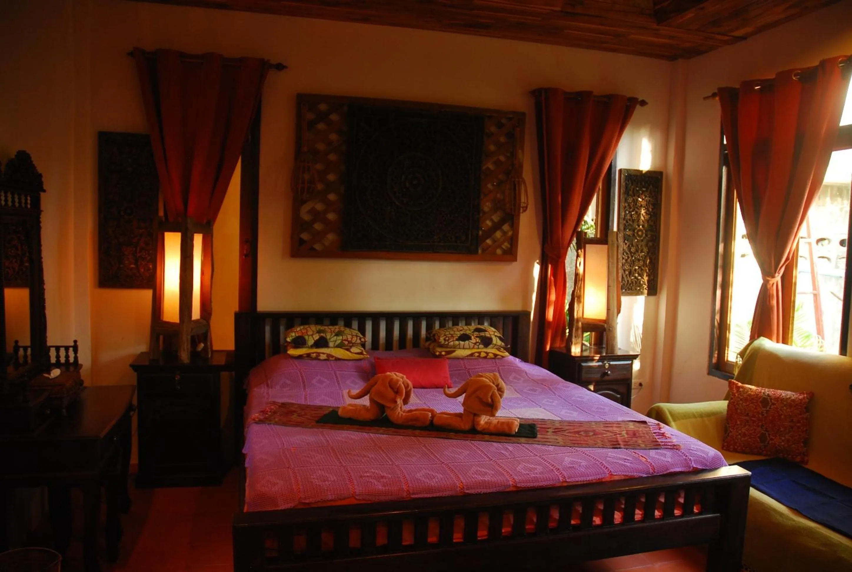 Bed in Varinda Resort