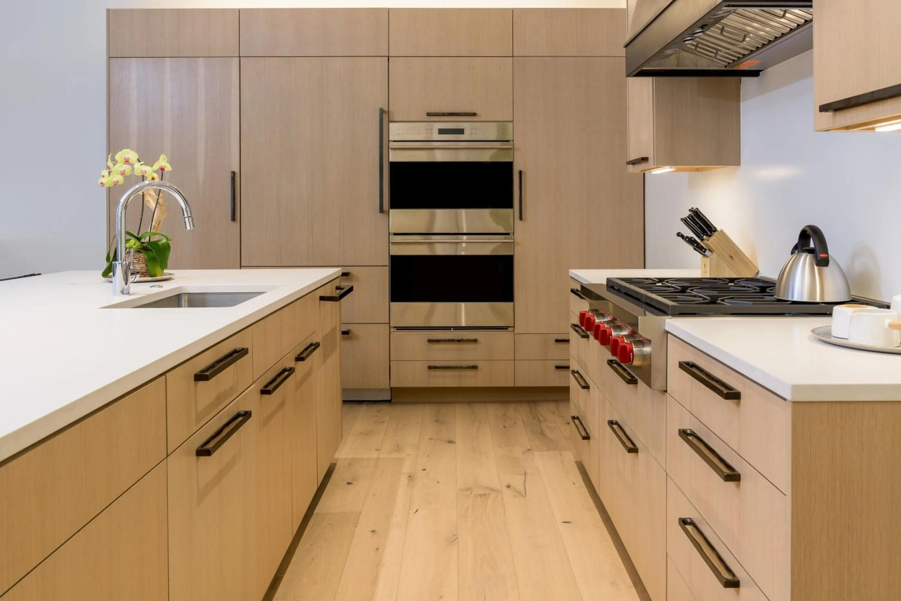 Kitchen or kitchenette in Limelight Hotel Ketchum