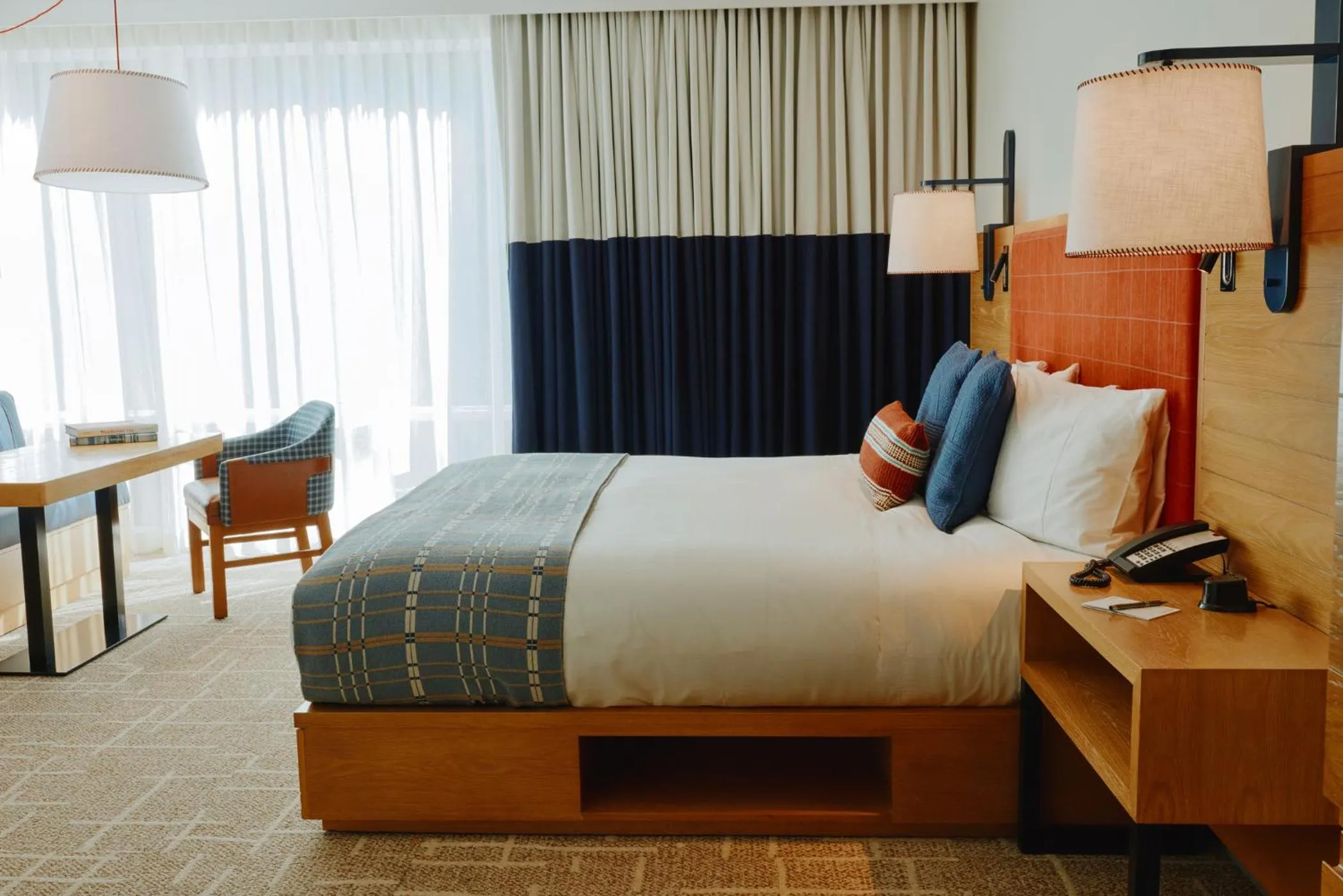 Bed in Limelight Hotel Ketchum