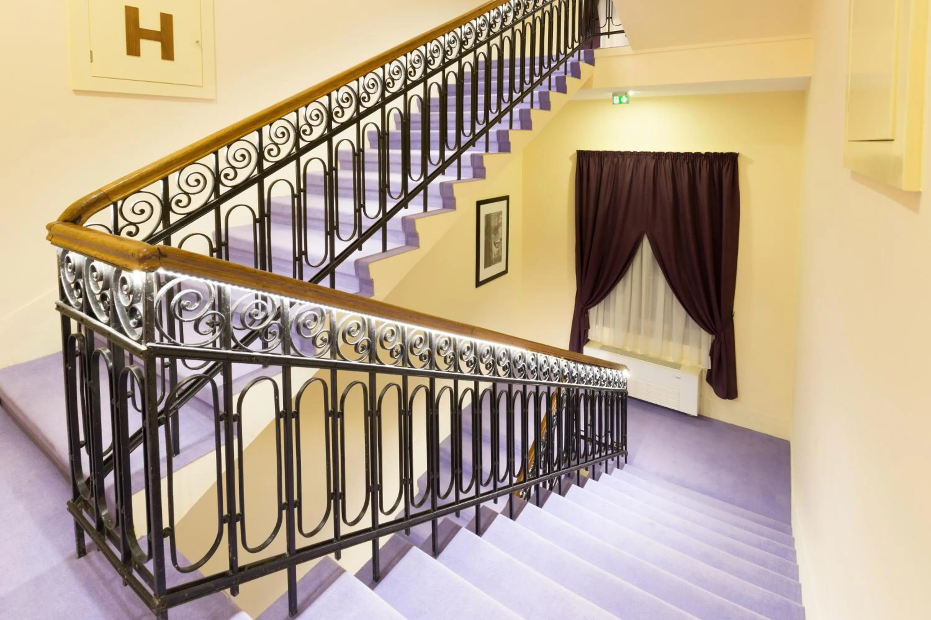 Patio in Hotel City Savoy