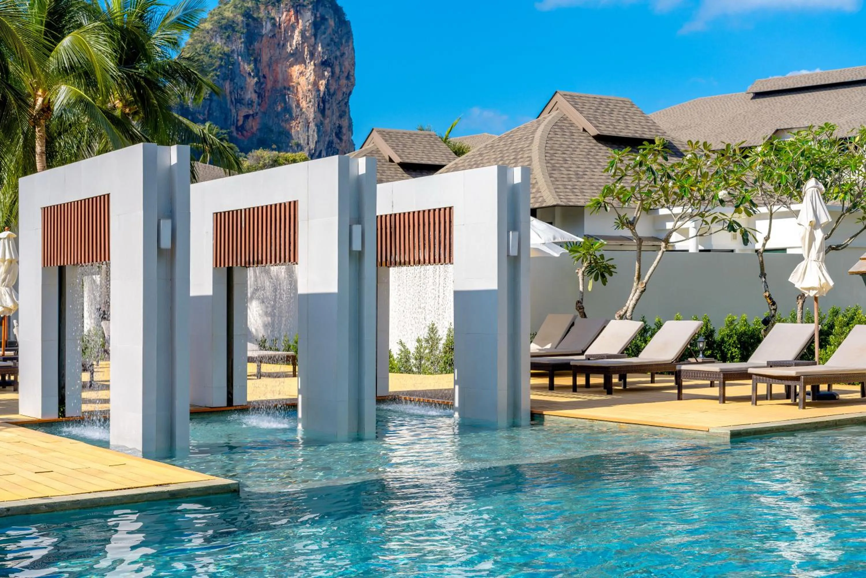 Swimming pool in Bhu Nga Thani Resort & Villas Railay