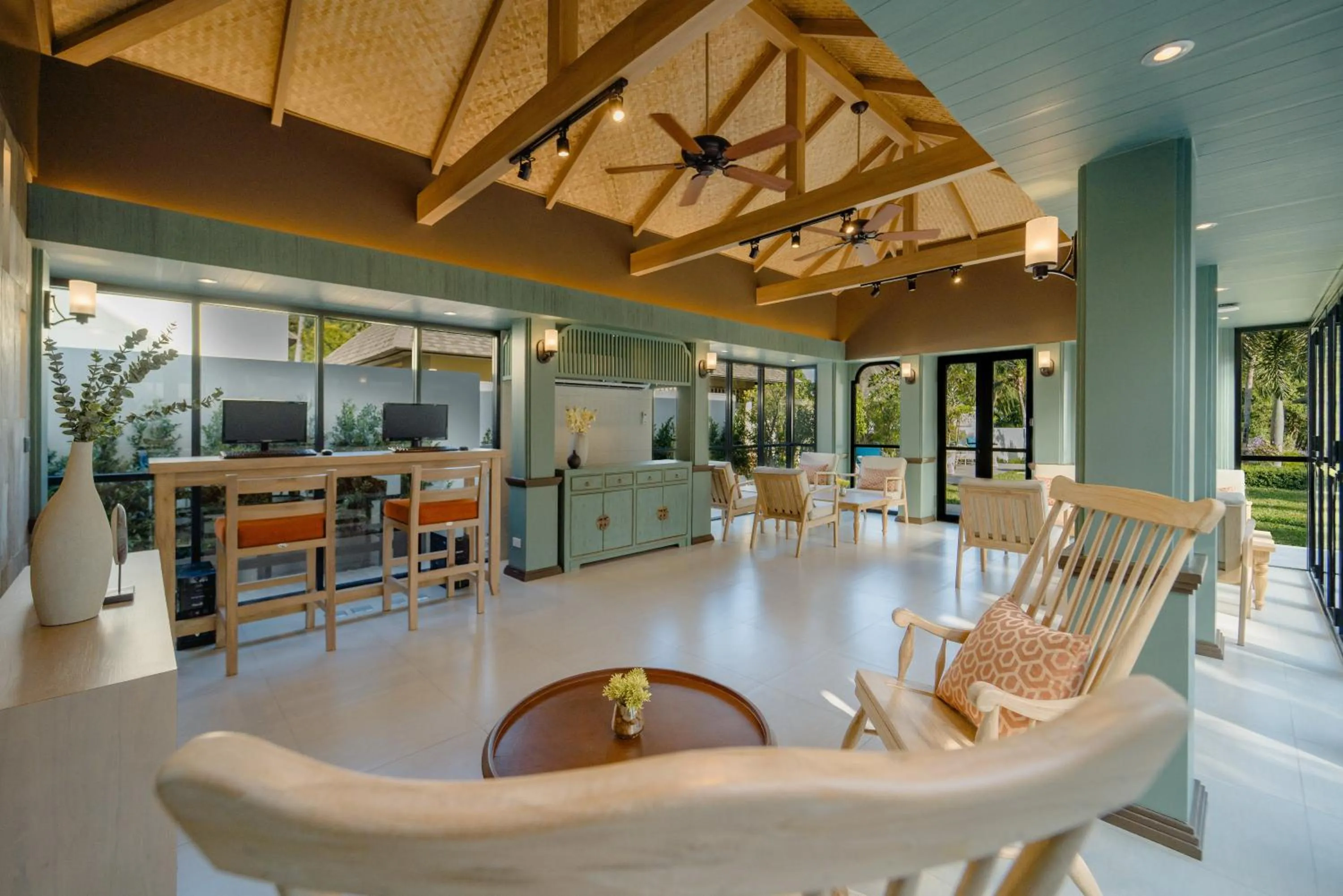 Seating area in Bhu Nga Thani Resort & Villas Railay