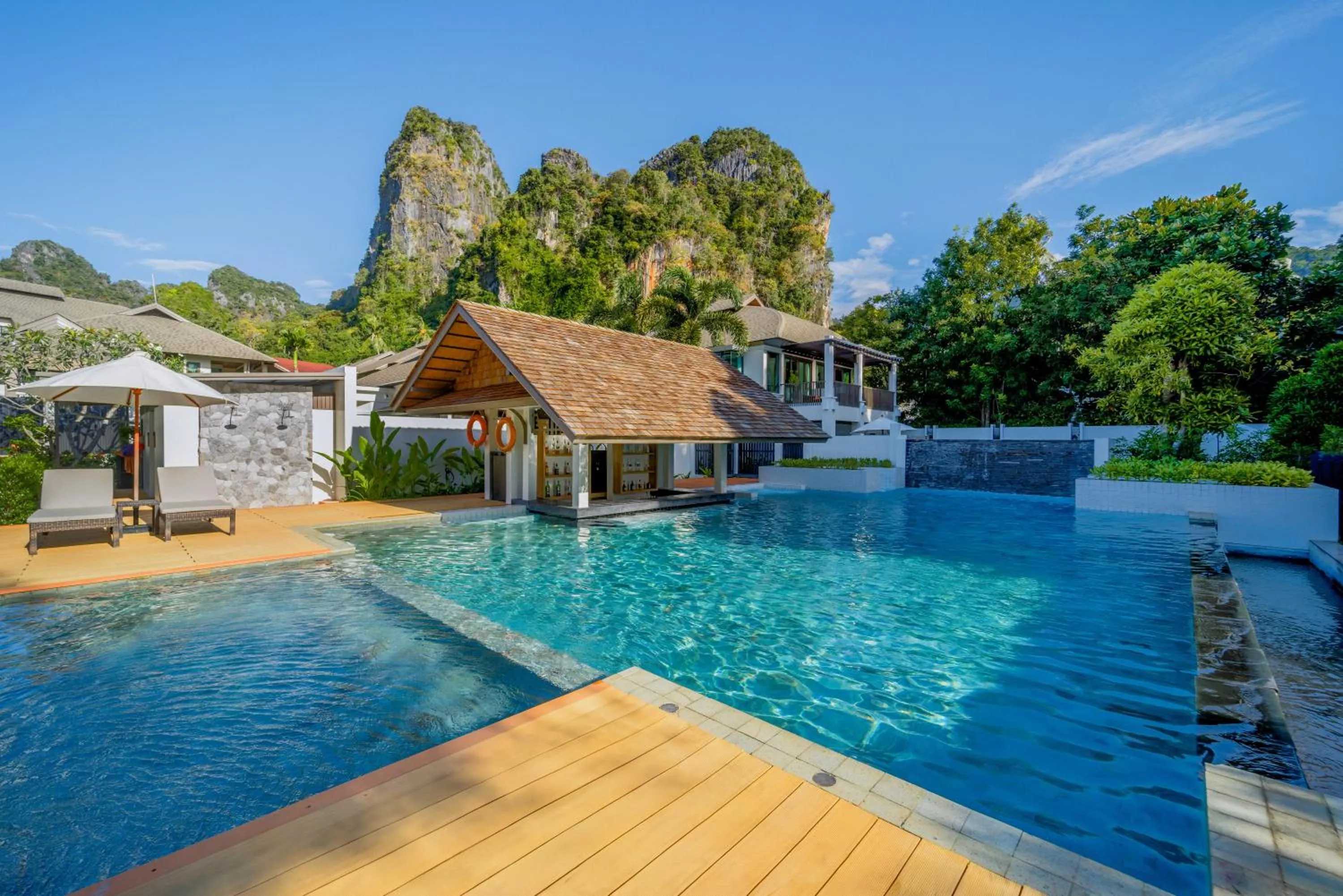 Swimming pool in Bhu Nga Thani Resort & Villas Railay