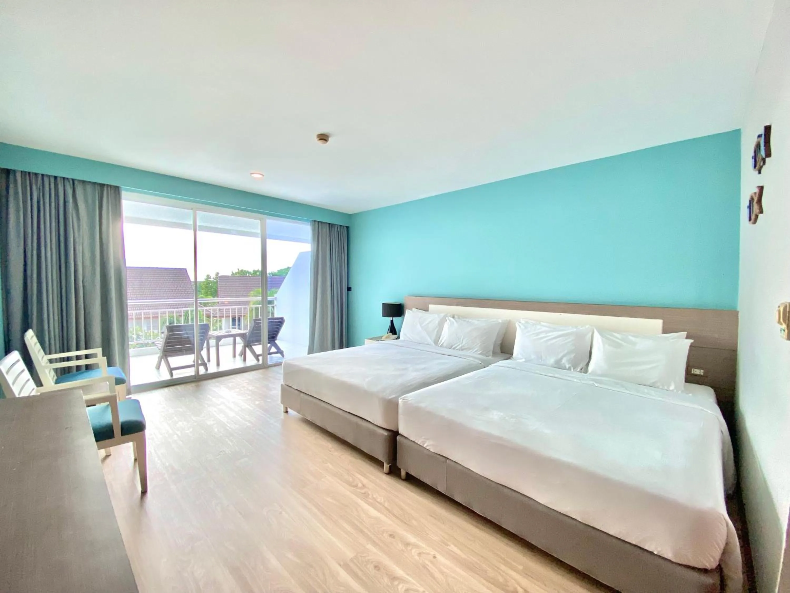 Bedroom, Bed in Pinnacle Grand Jomtien Resort and Beach Club