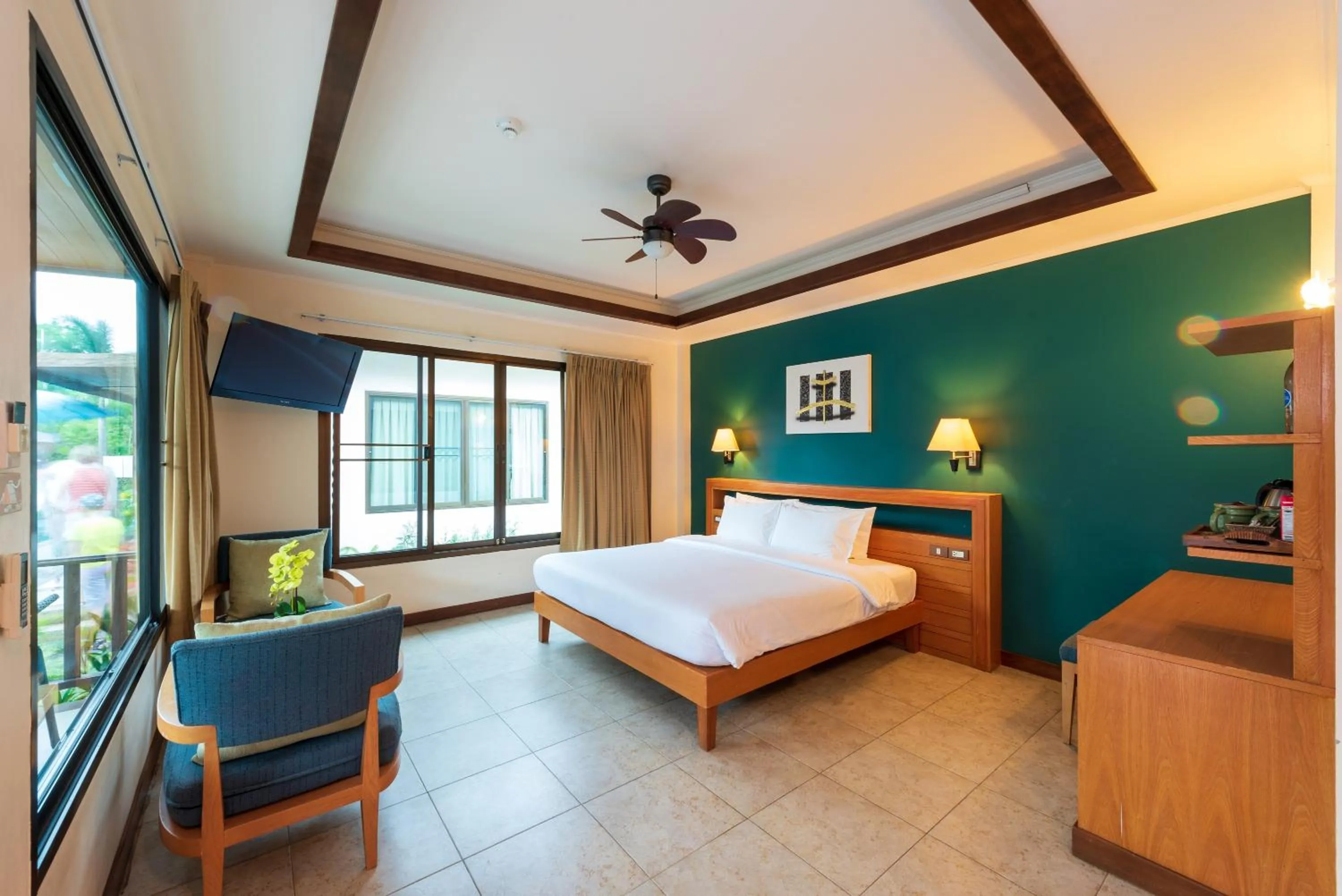 Bed in Pinnacle Grand Jomtien Resort and Beach Club