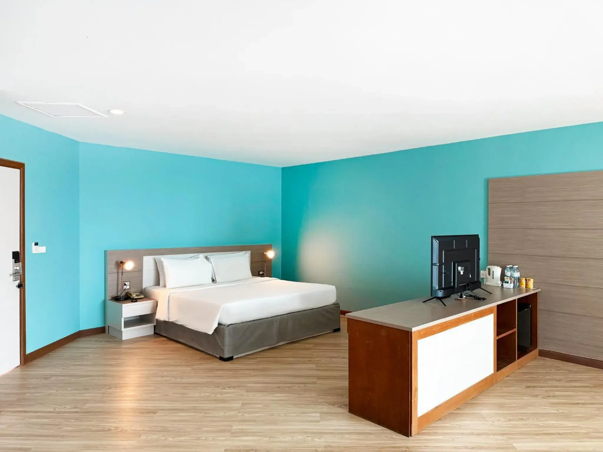 Family Pool View - 1 King and Bunk Bed in Pinnacle Grand Jomtien Resort and Beach Club Family Pool View - 1 King and Bunk Bed in Pinnacle Grand Jomtien Resort and Beach Club