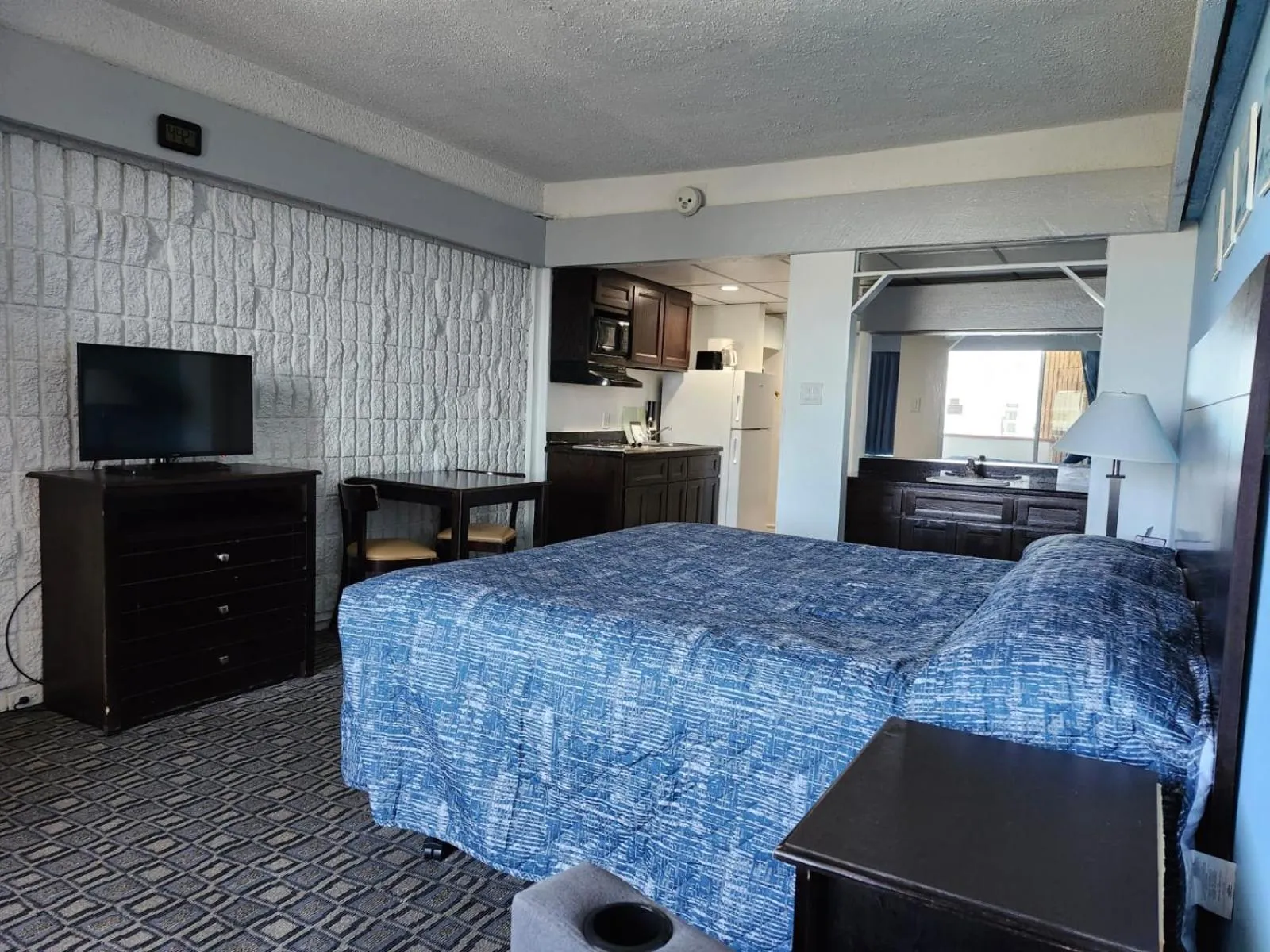 Photo of the whole room, Bed in Padre South Hotel On The Beach