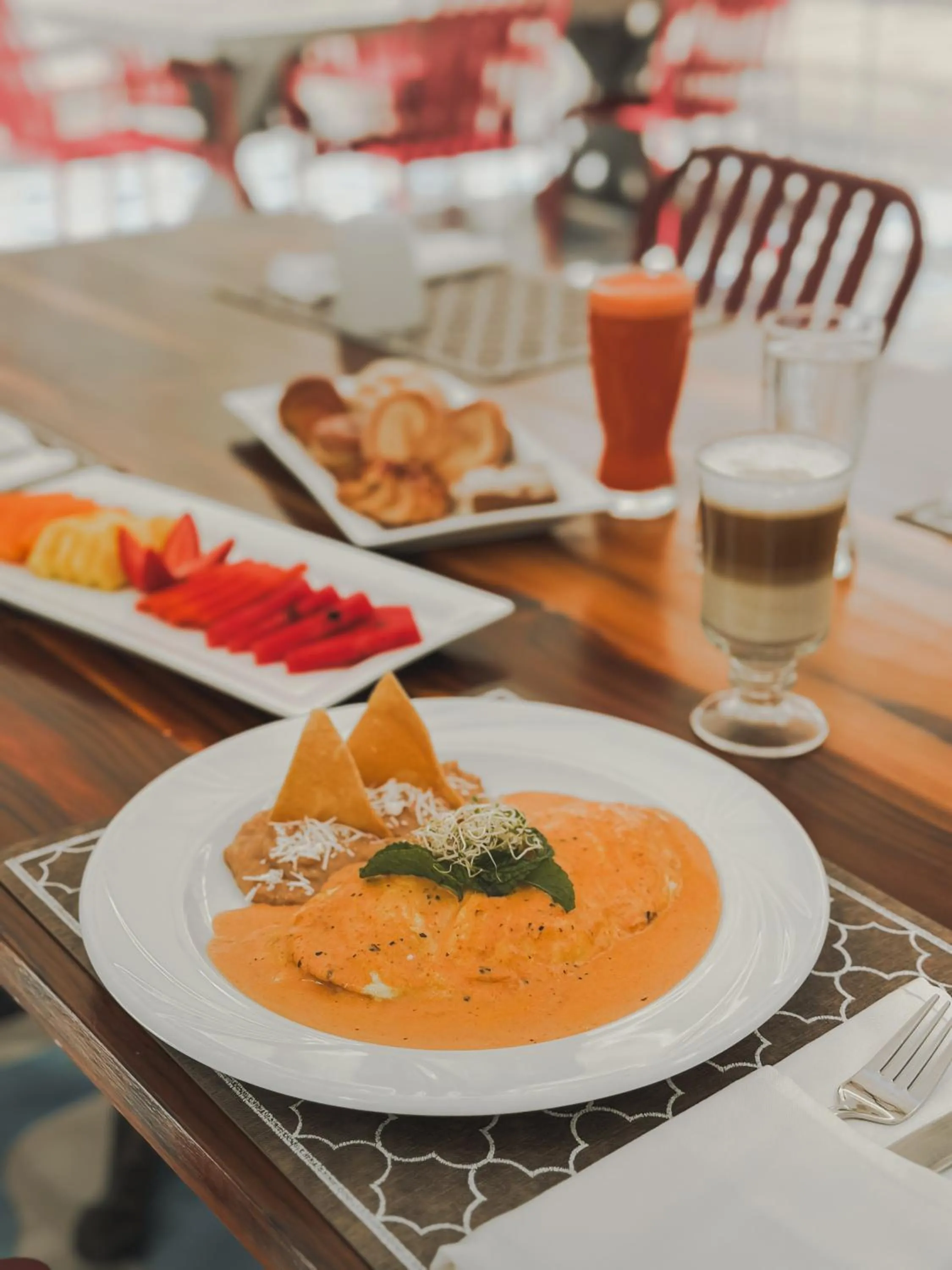 Buffet breakfast in Hotel Catedral La Paz